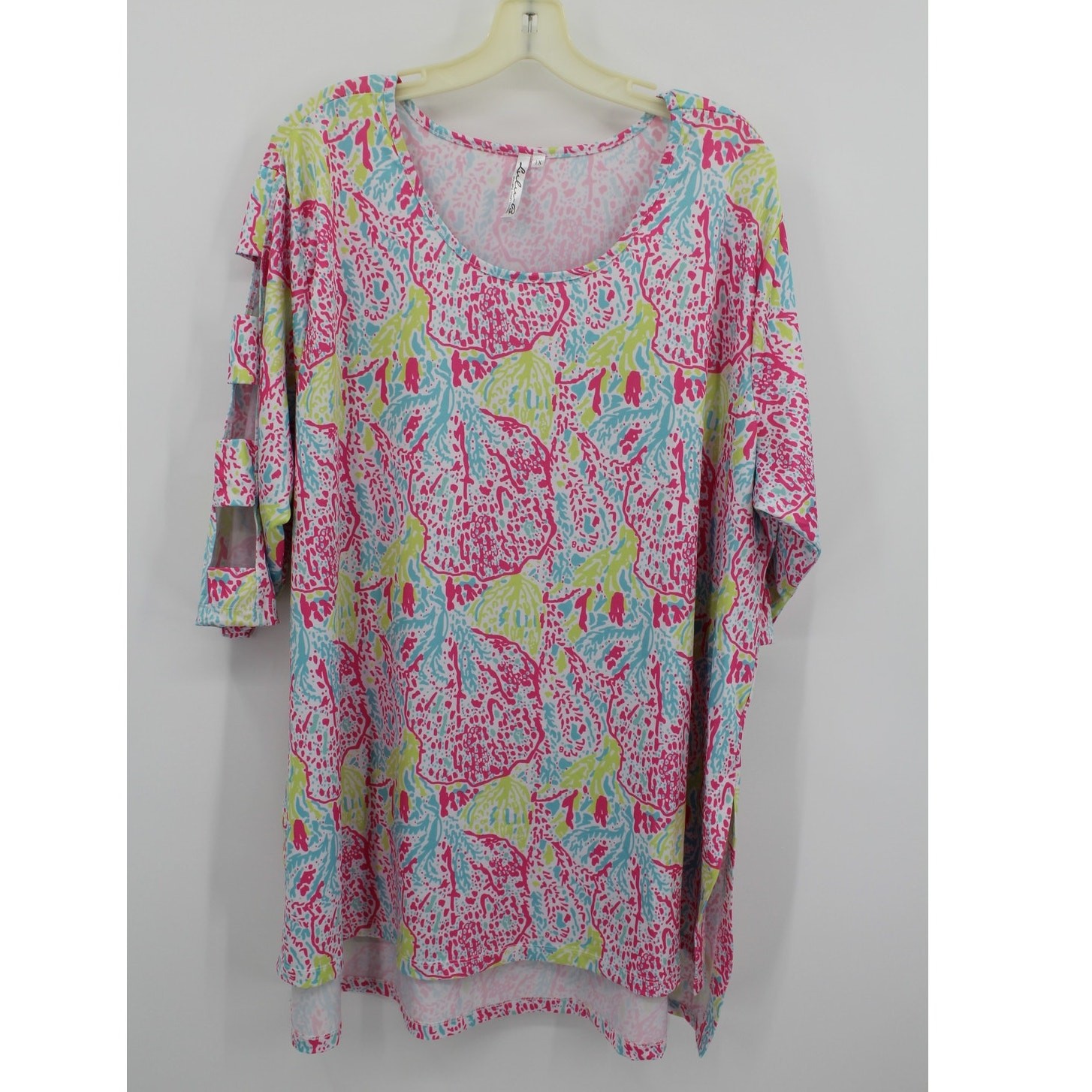 LULU B Women’s 1X Tunic Side Slits 3/4 Sleeves Printed Top