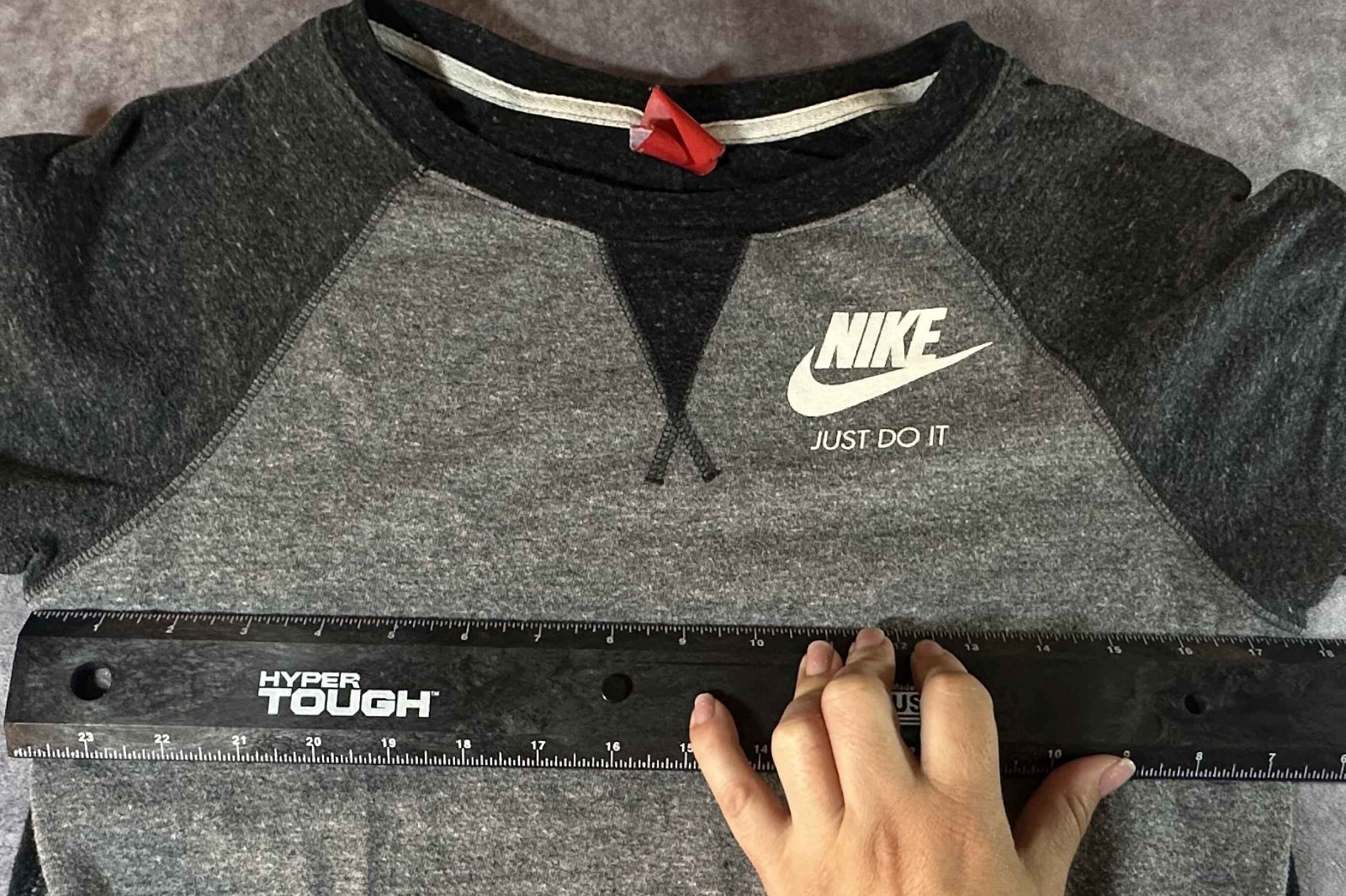 Nike Vintage Gym Shirt Womens S Gray Black Kangaroo Pocket Tee