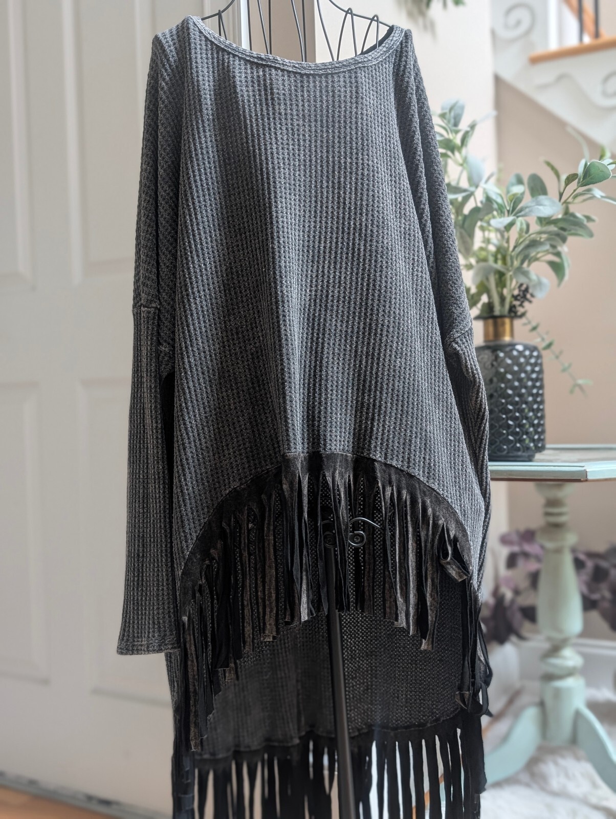Blue Buttercup Women’s Long Sleeve Waffle Knit Fringe Hem Sweater Dress Size L