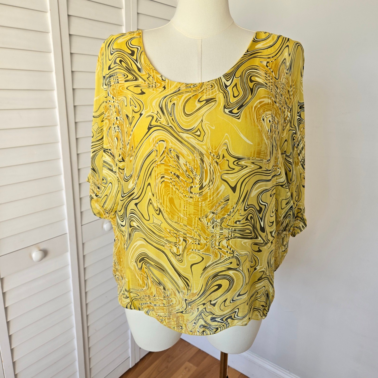 Italian Yellow Abstract Silk Blend Dolman Top Size L Sheer Artsy Boho Y2K Chic