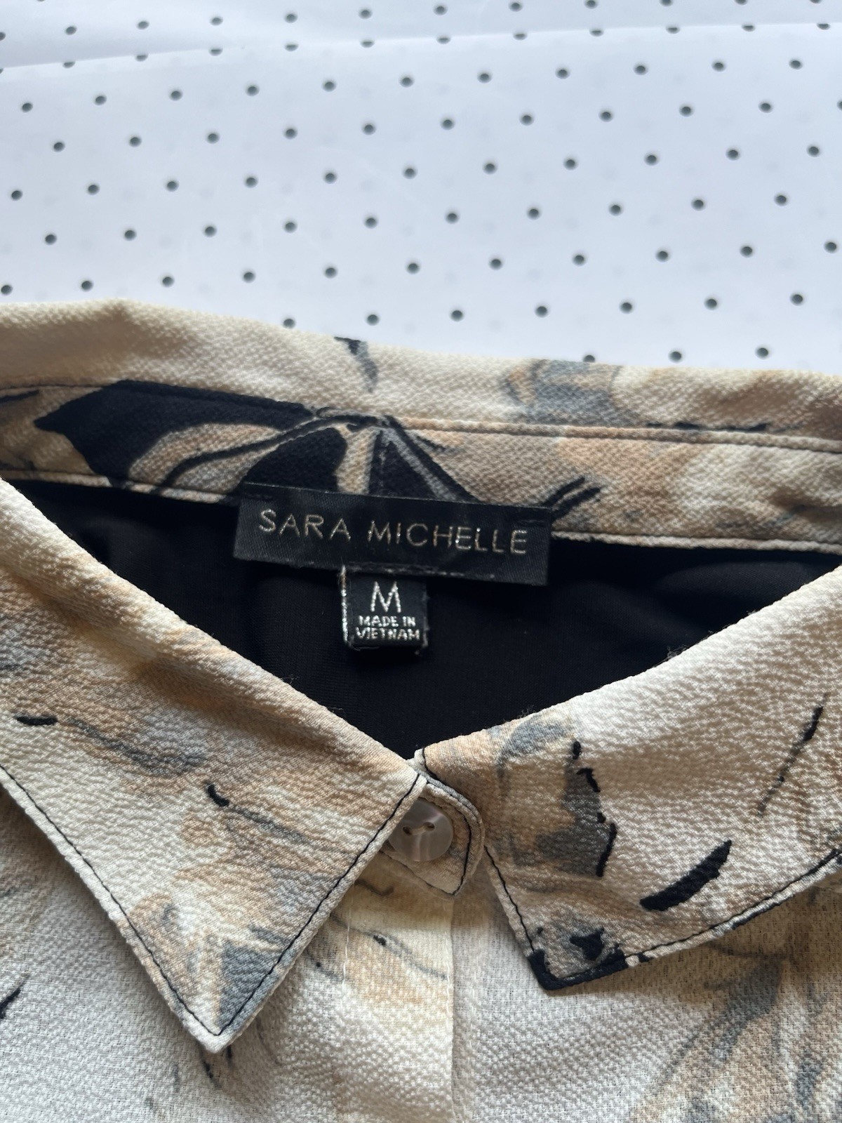 Sara Michelle Floral Button Up Blouse Black Beige Resortwear Oversized Top Med