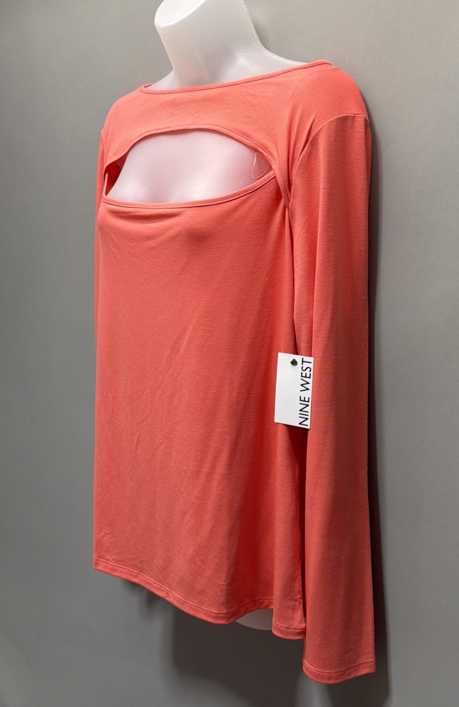 Nine West Women’s Top XXL Coral Keyhole Neckline T-Shirt Style Soft Stretch NWT