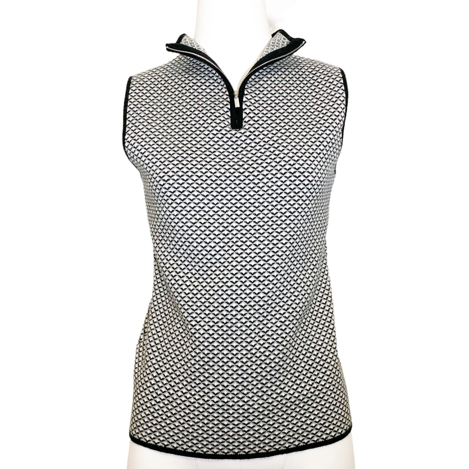 7th Avenue Design Studio New York & Co. Black And White Sleeveless Top Size M