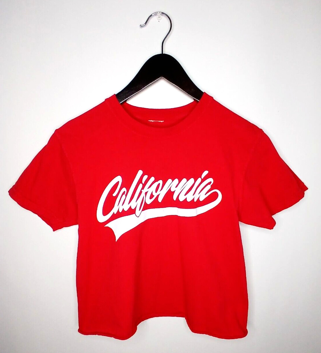 Obsessive Love Women/Junior Los Angeles California Red Crop Top T-Shirt Small