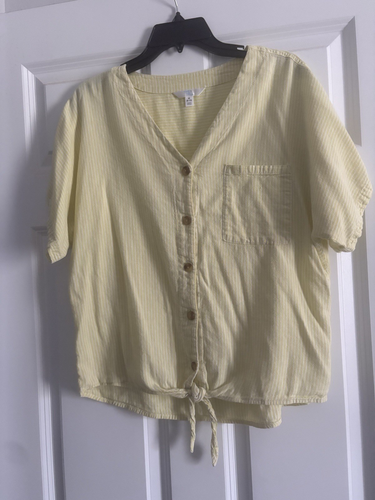 Time and Tru Women’s Medium Short Sleeves Blouse Striped Butter Yellow