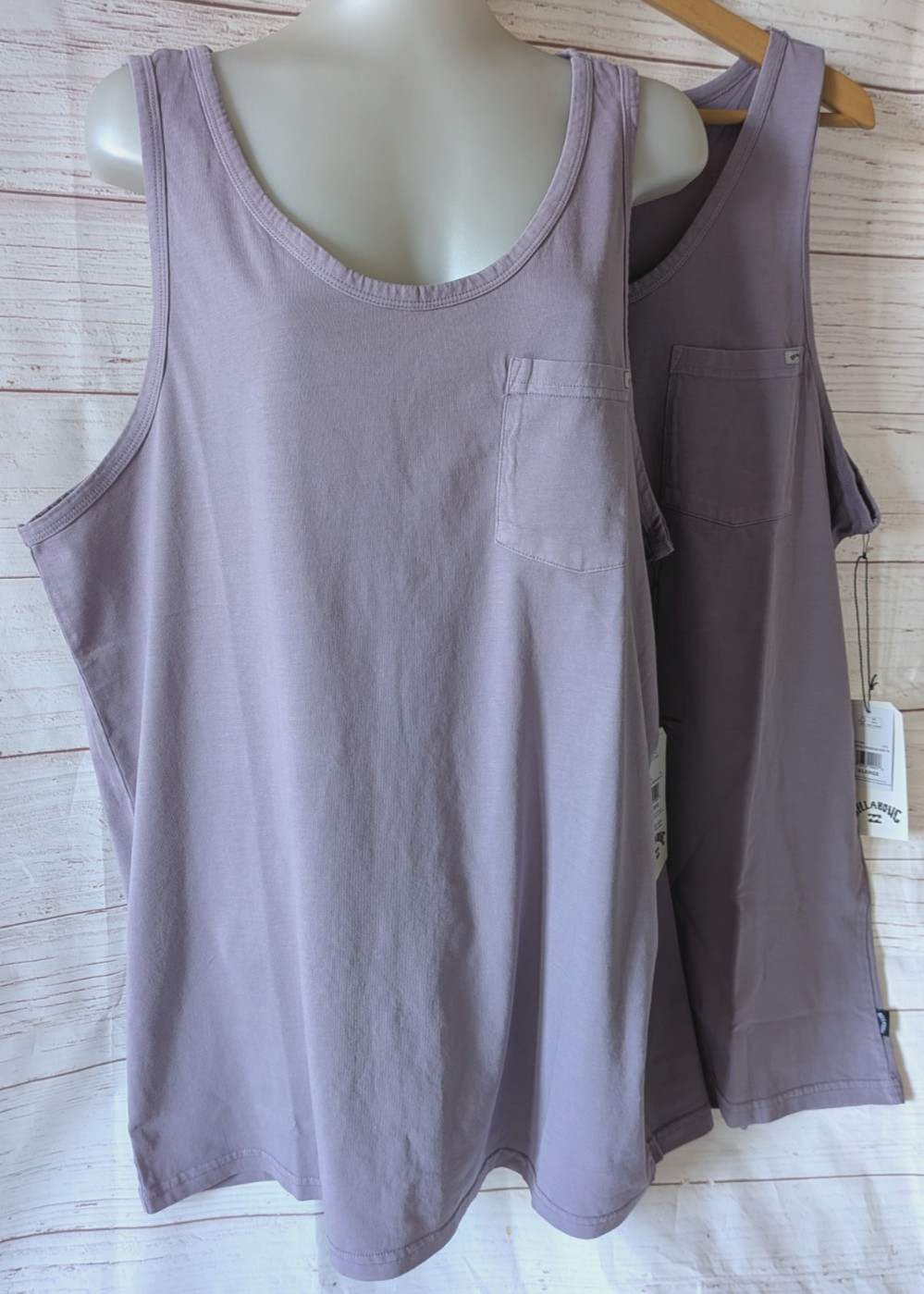 NWT Billabong 2 Women’s Utility Sleeveless Tank Tops Lilac Pocket Below Hip Sz L