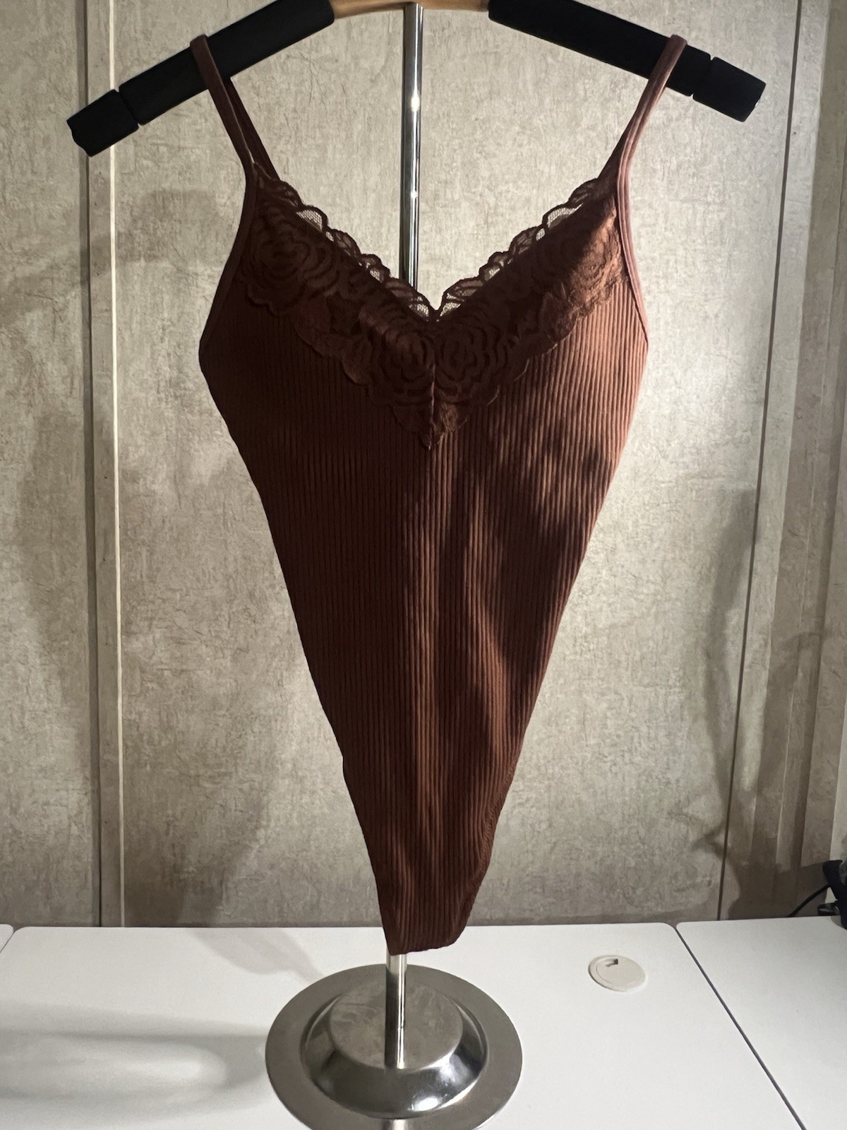 PINK BODYSUIT – Brown (XS)