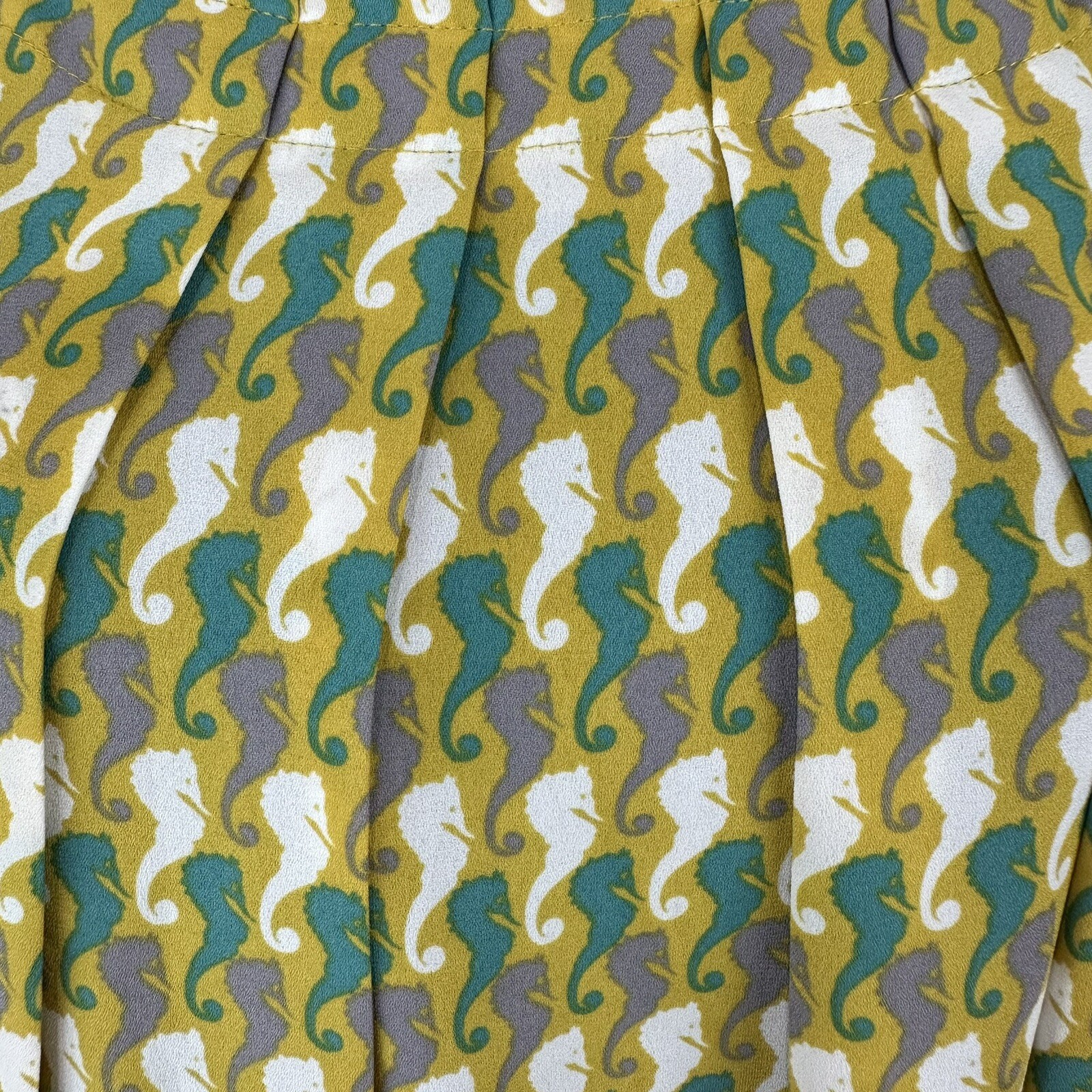 CAbi Womens Mustard Gold Teal Green Ivory Seahorse Print Camisole Tank Top Sz S