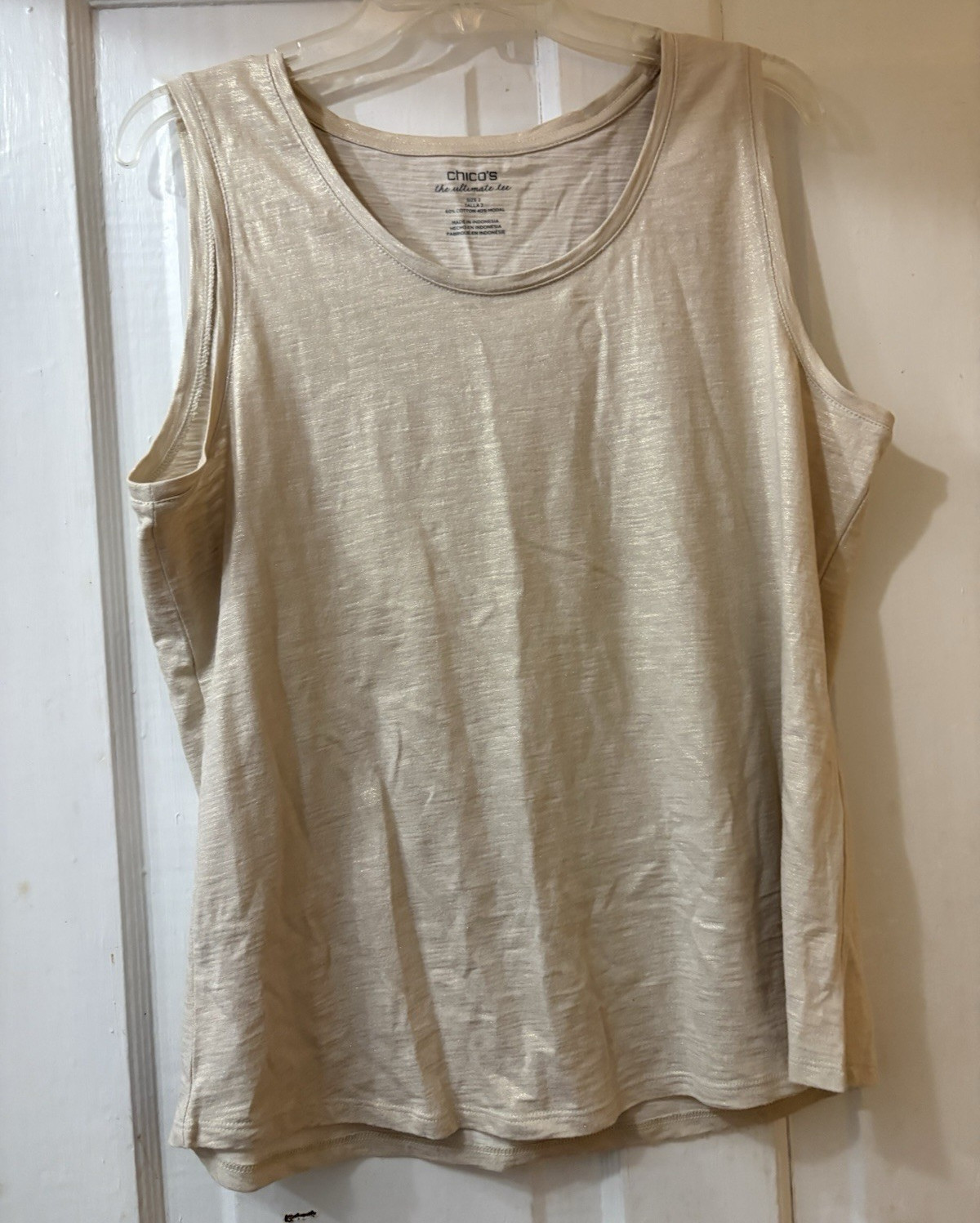 Chico’s Ultimate Tee Beige Metallic Knit Scoop Neck Sleeveless Tank Top 2