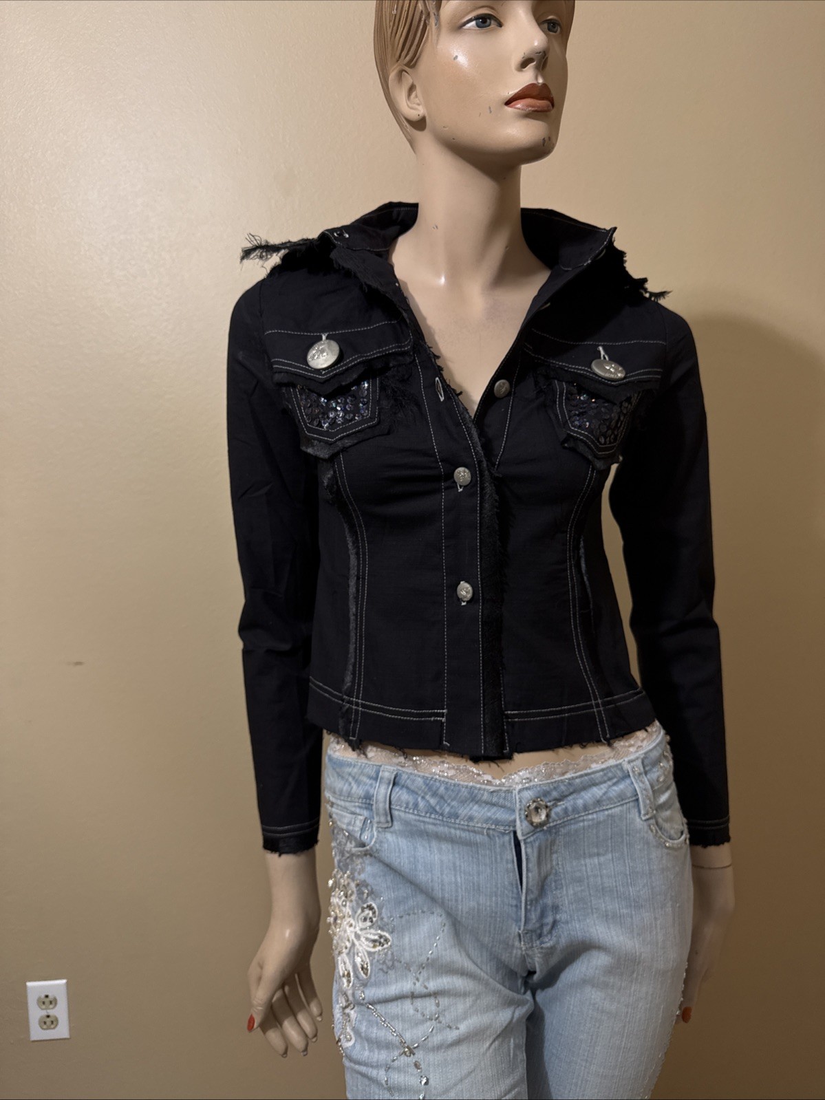 Women’s Black Rayon Casual Stretch Slim Beads Collar Size S Button-up Blouse Top
