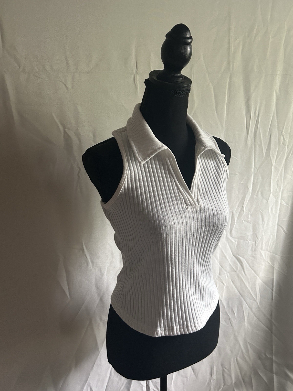 Women’s White Ribbed Sleeveless Polo Tank Top Racerback Size S