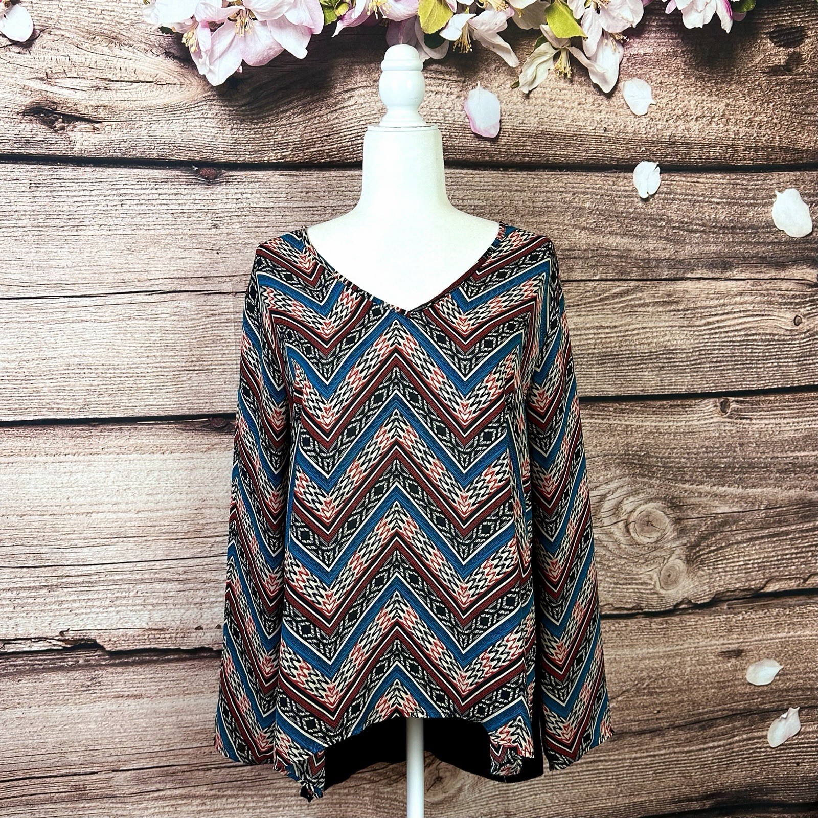 Femme by Tresics Women’s Rayon Abstract Geo Print Longer Back Blouse Tunic