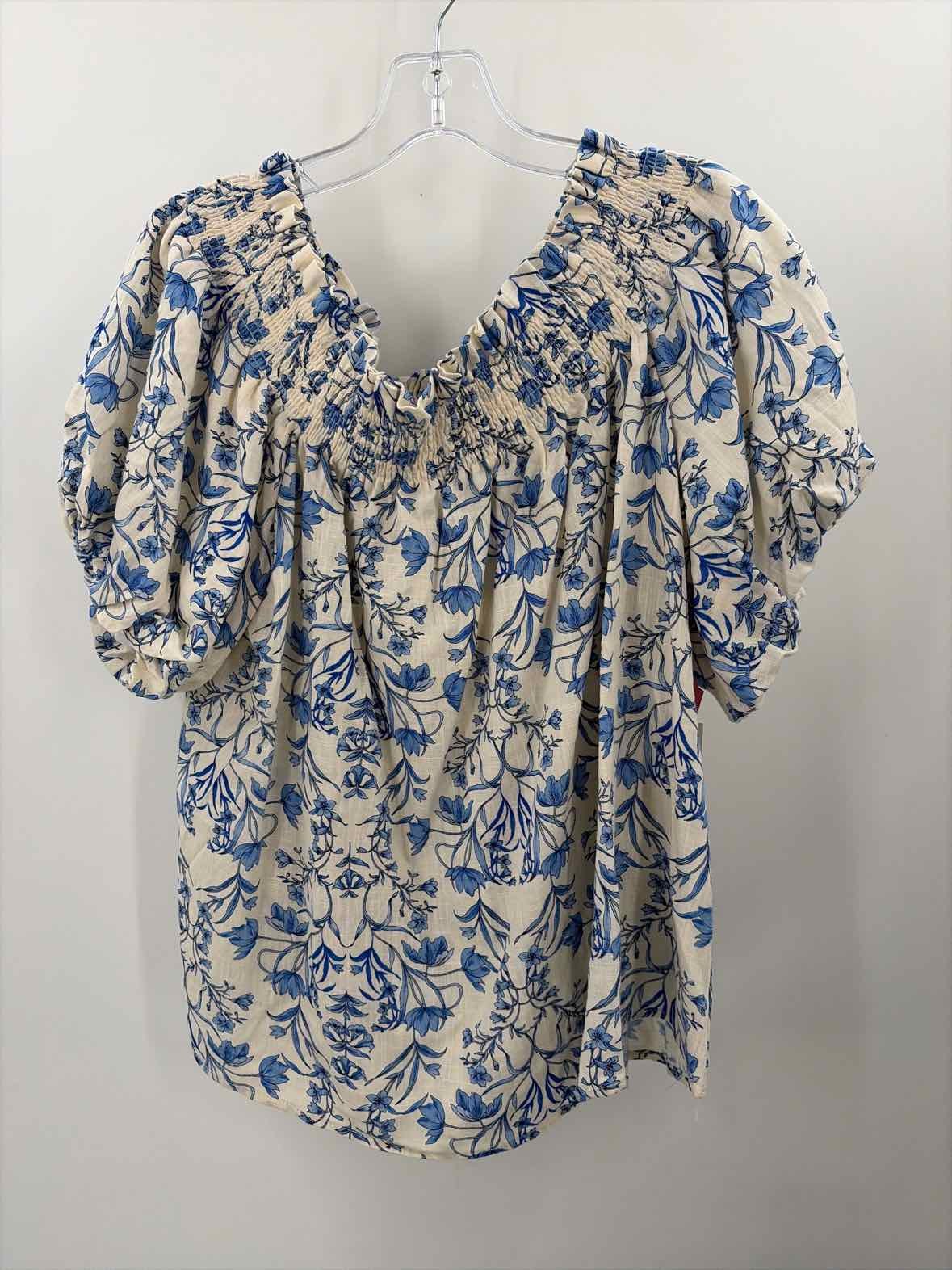 Pre-Owned CeCe Ivory Size Large Short Sleeve Blouse