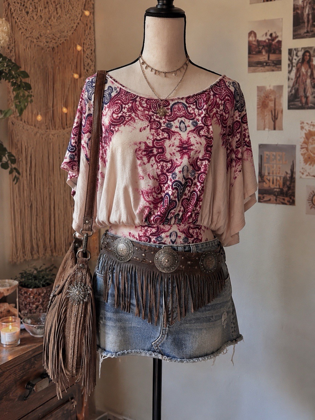 Free People purple and pink floral bohemian paisley cutout blouse Medium Boho