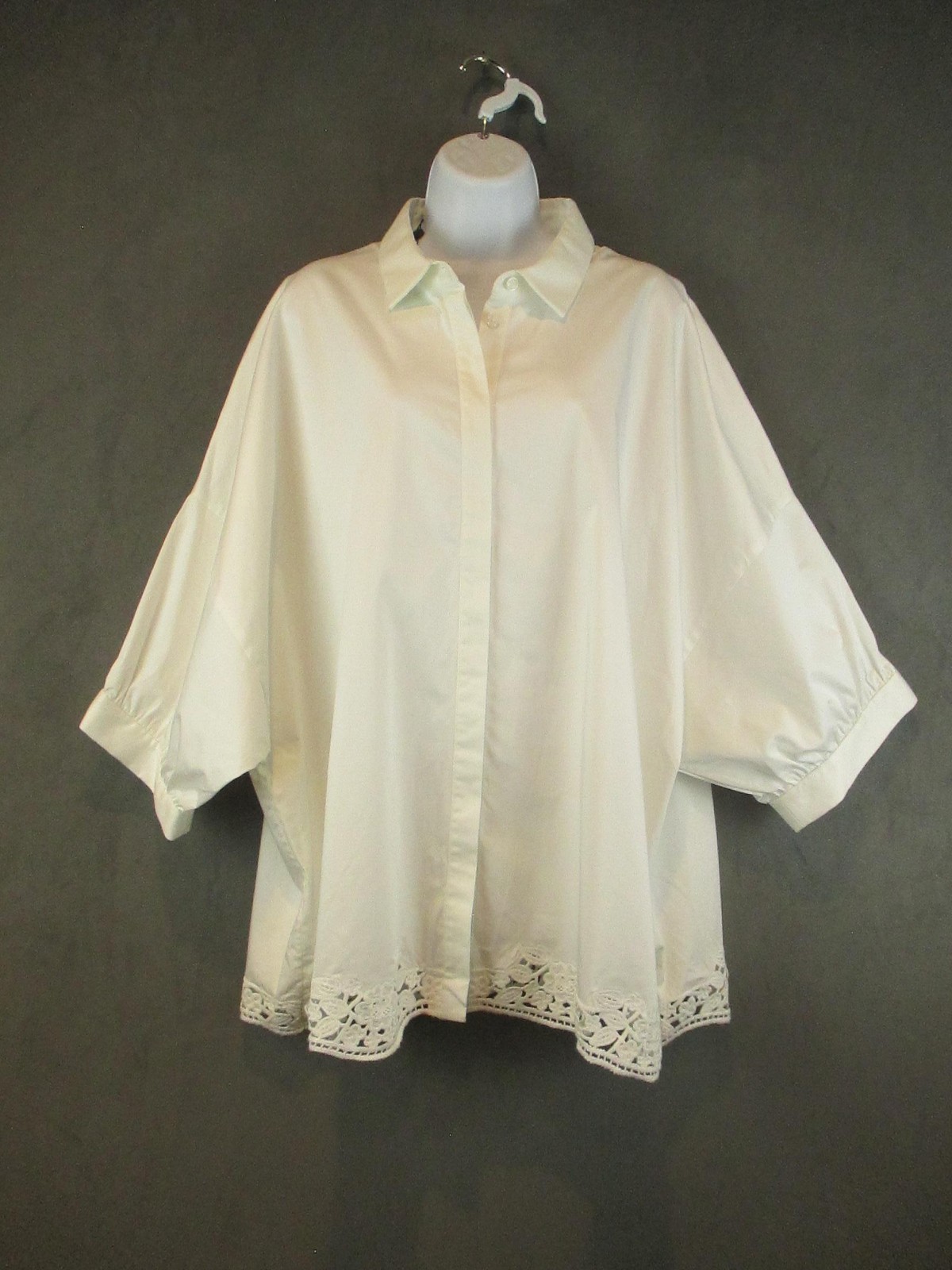 Kate Spade New York Shirt Womens 2XL White Madison Ave Chevron Lace Trim Hem