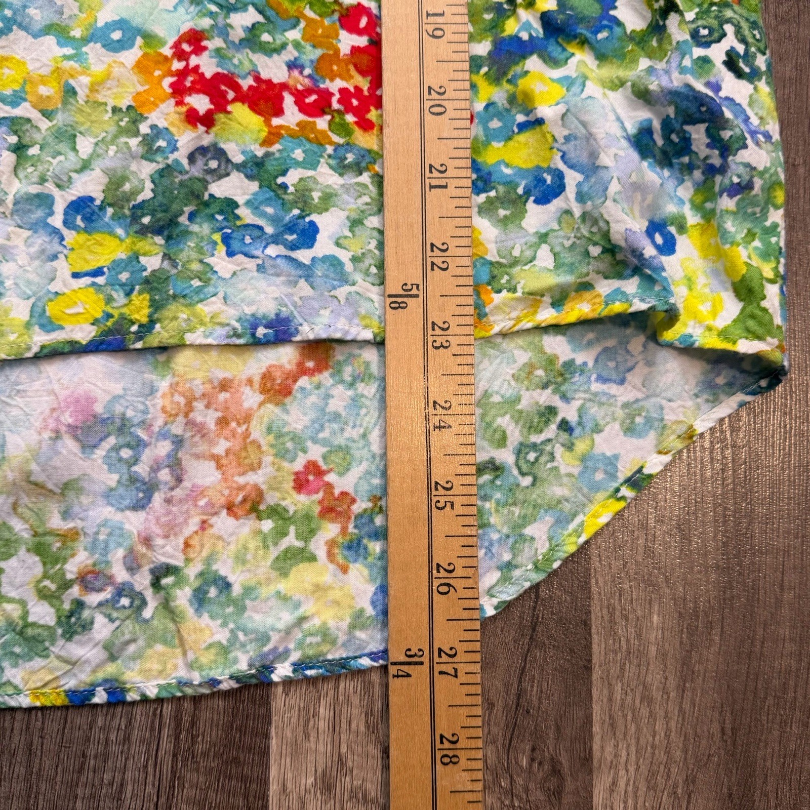 Jams World Floral Blouse Womens Small Multicolor Hawaii Rayon V Neck Flowy Top