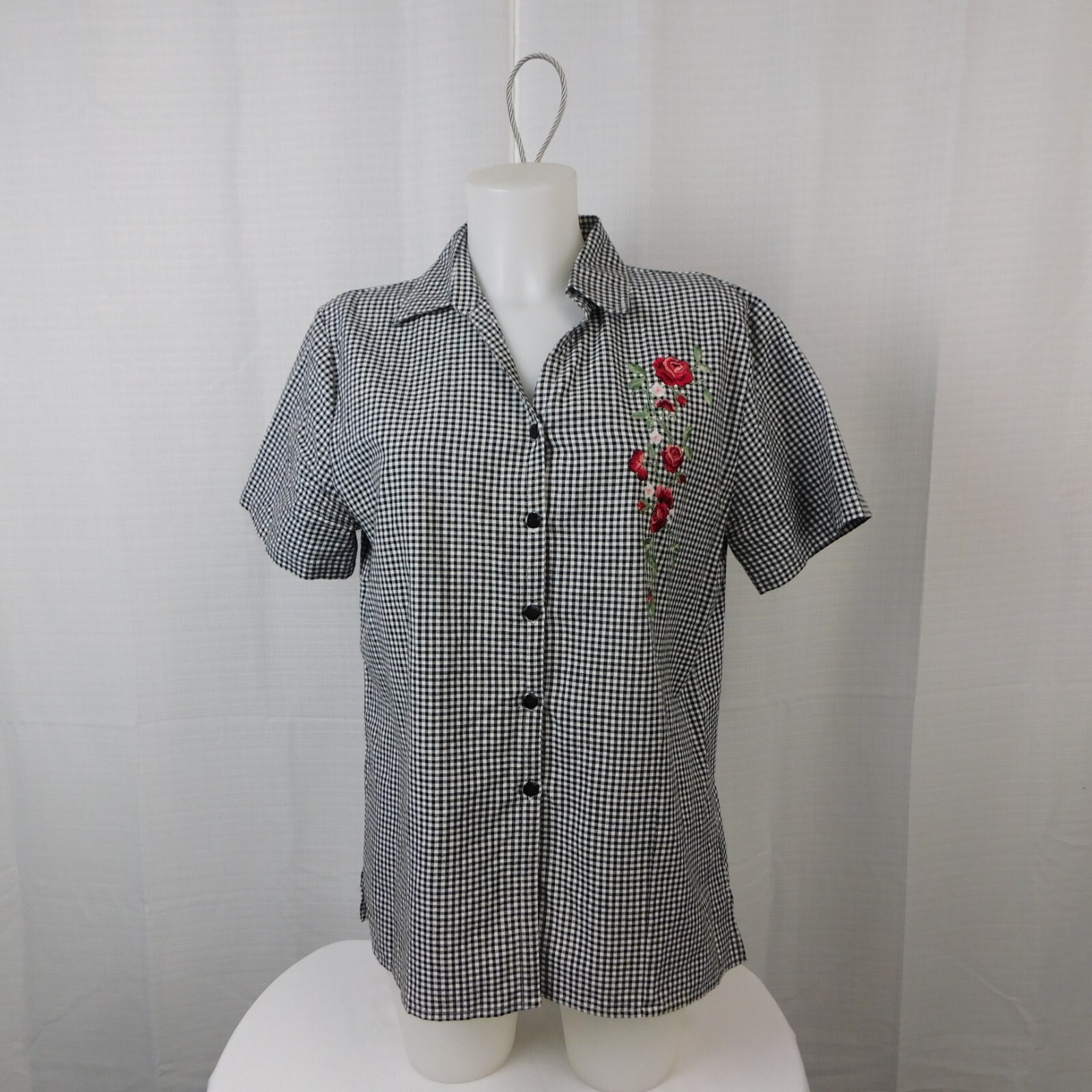 Casey & Max Short Sleeve Rose Embroidered Button Up Shirt Medium Black Checkered