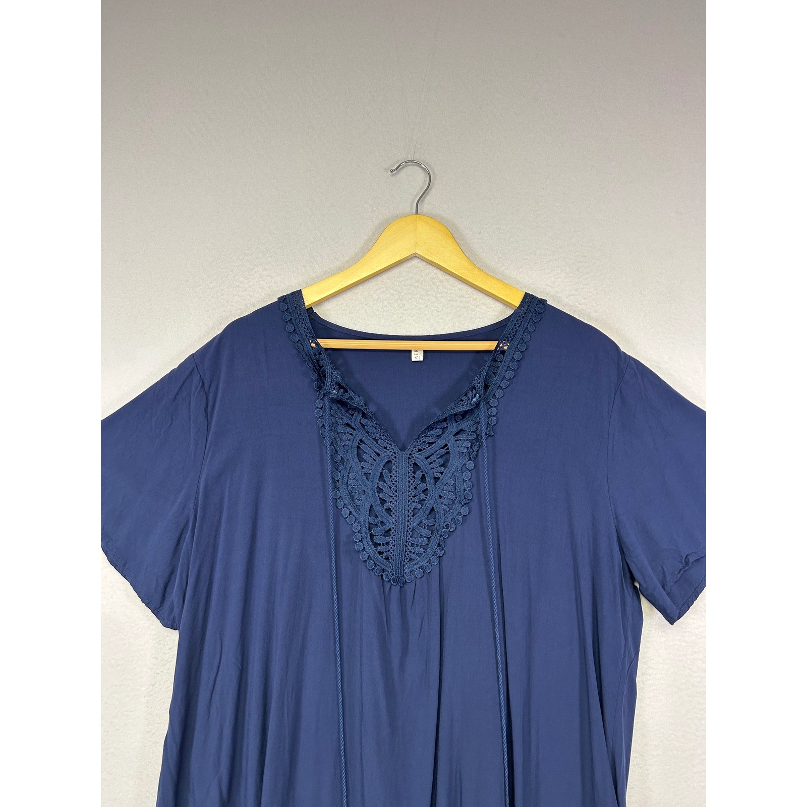 Boho Peasant Ekouaer Women XL Blue Crochet Lace Tassel V-Neck Short Slv Blouse