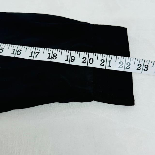 1601 2X black satiny collared embellished front pockets button down top