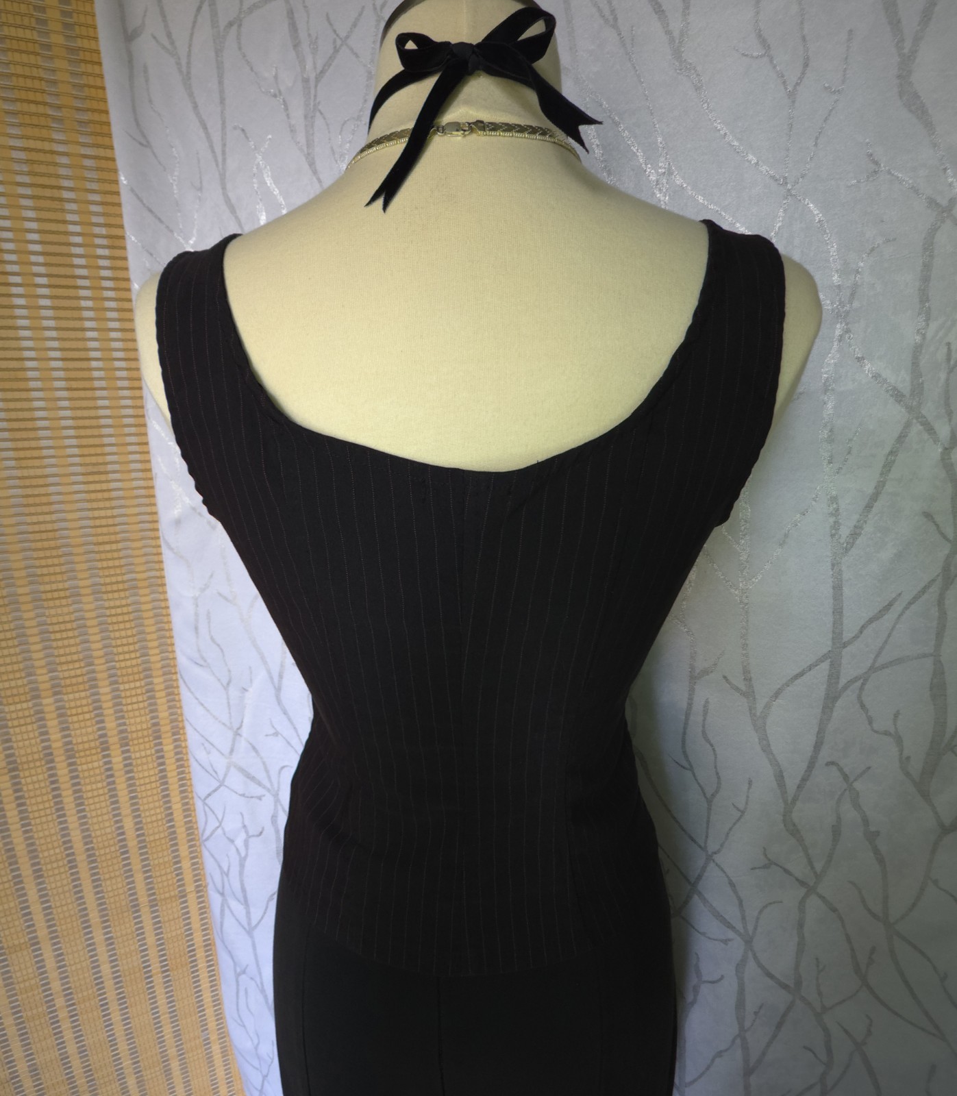 Vintage 90s y2k 2000s Corset Vest Top Black & Red Pinstripe Whimsygoth Office