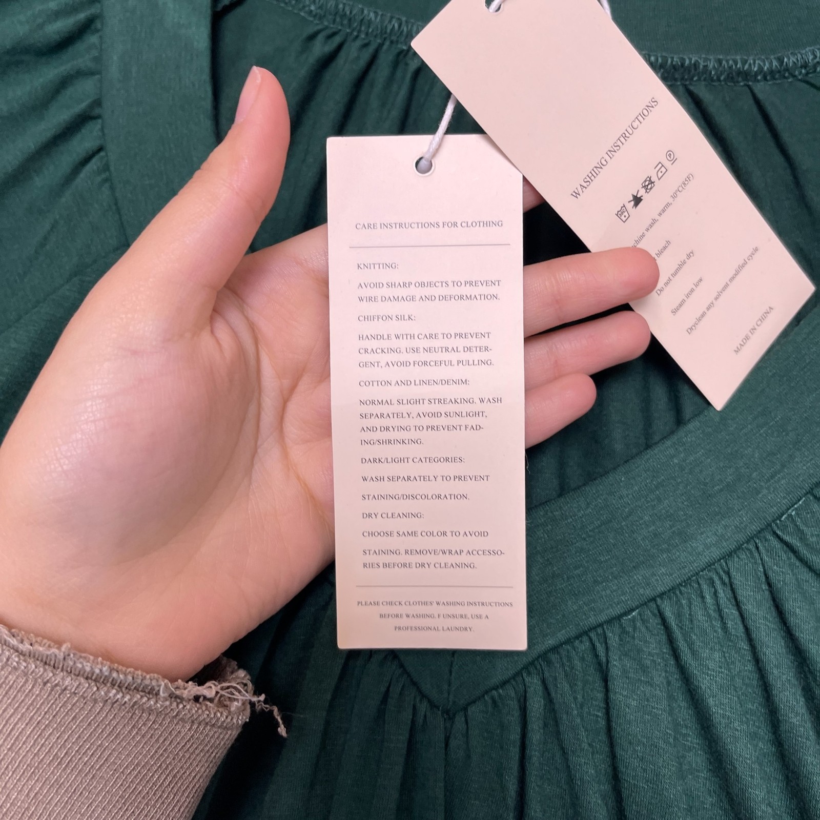Dokotoo Blouse Top Womens XL Dark Green Summer Wear Pleated V-Neck Shirred Hem