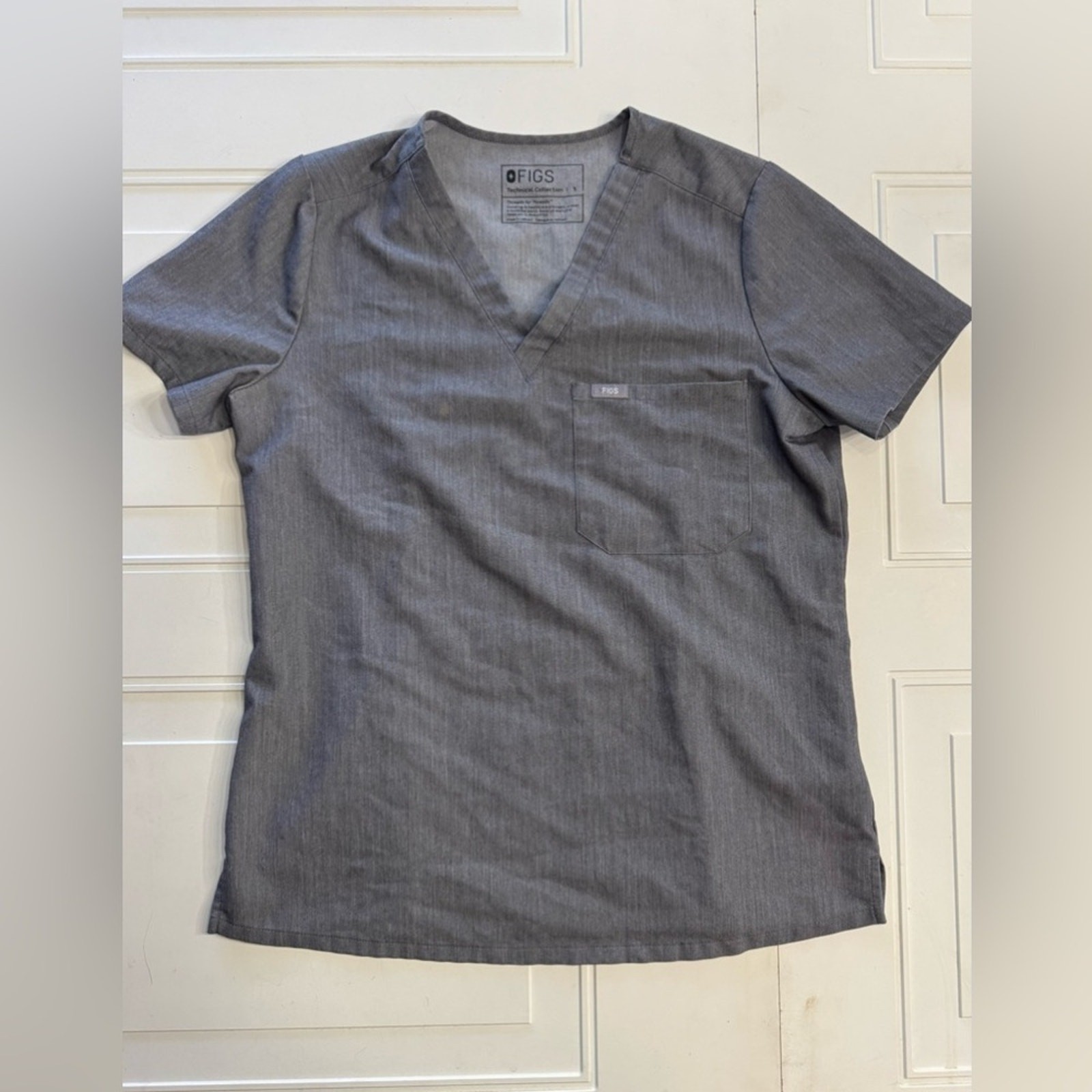 Figs Womens Sz S Catarina Technical Collection Scrub Scrubs Top *Stain See Photo