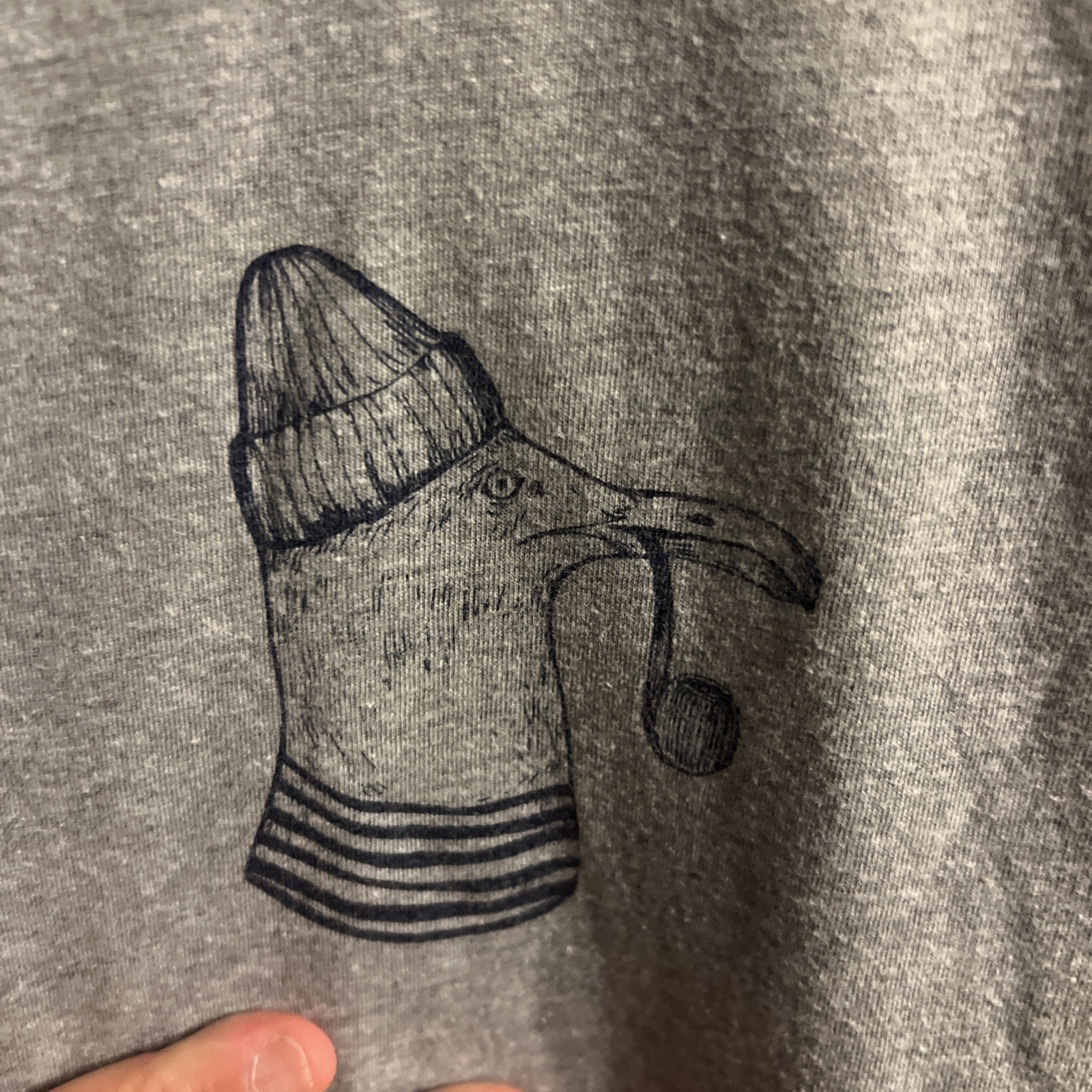 Earth & Sea Co T-shirt Tag less M Size Gray Shirt With Bird Logo On Back Lot #51