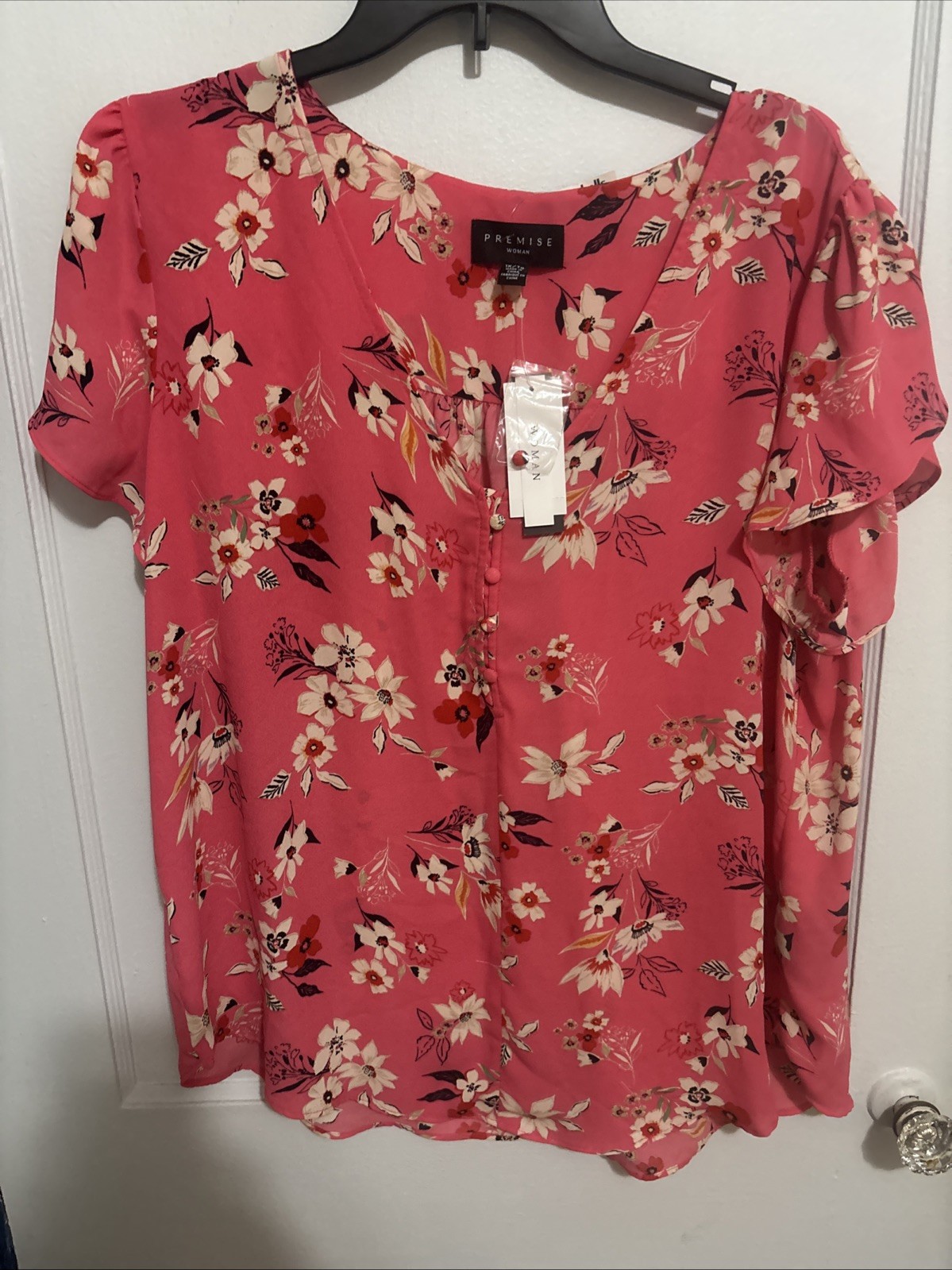 NWT Premise 1X Pink Floral Lightweight Tulip Sleeve Blouse