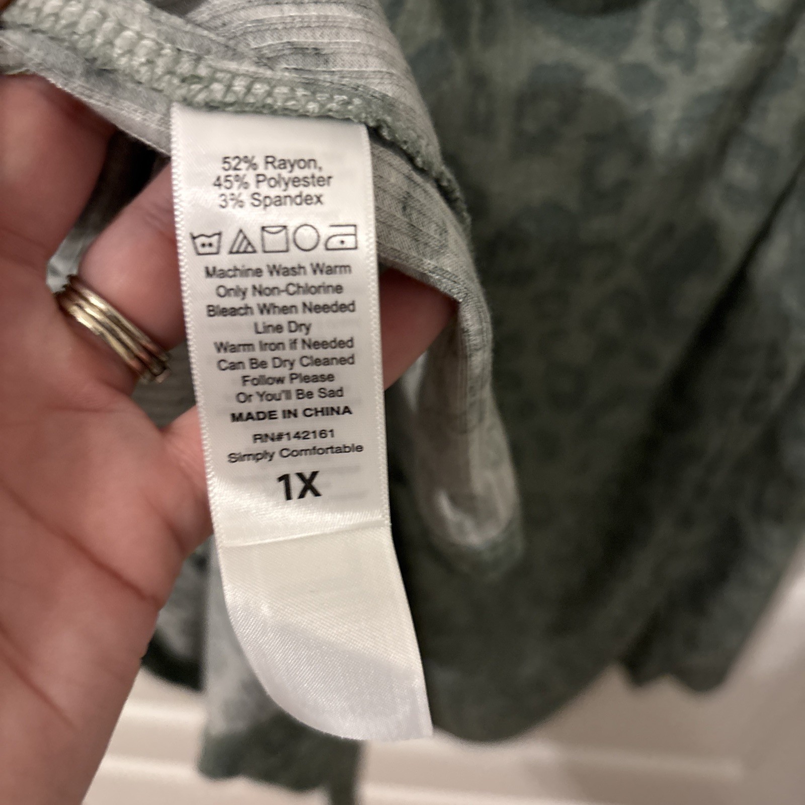 Lularoe Triumphant Tank – 1X – Item1015