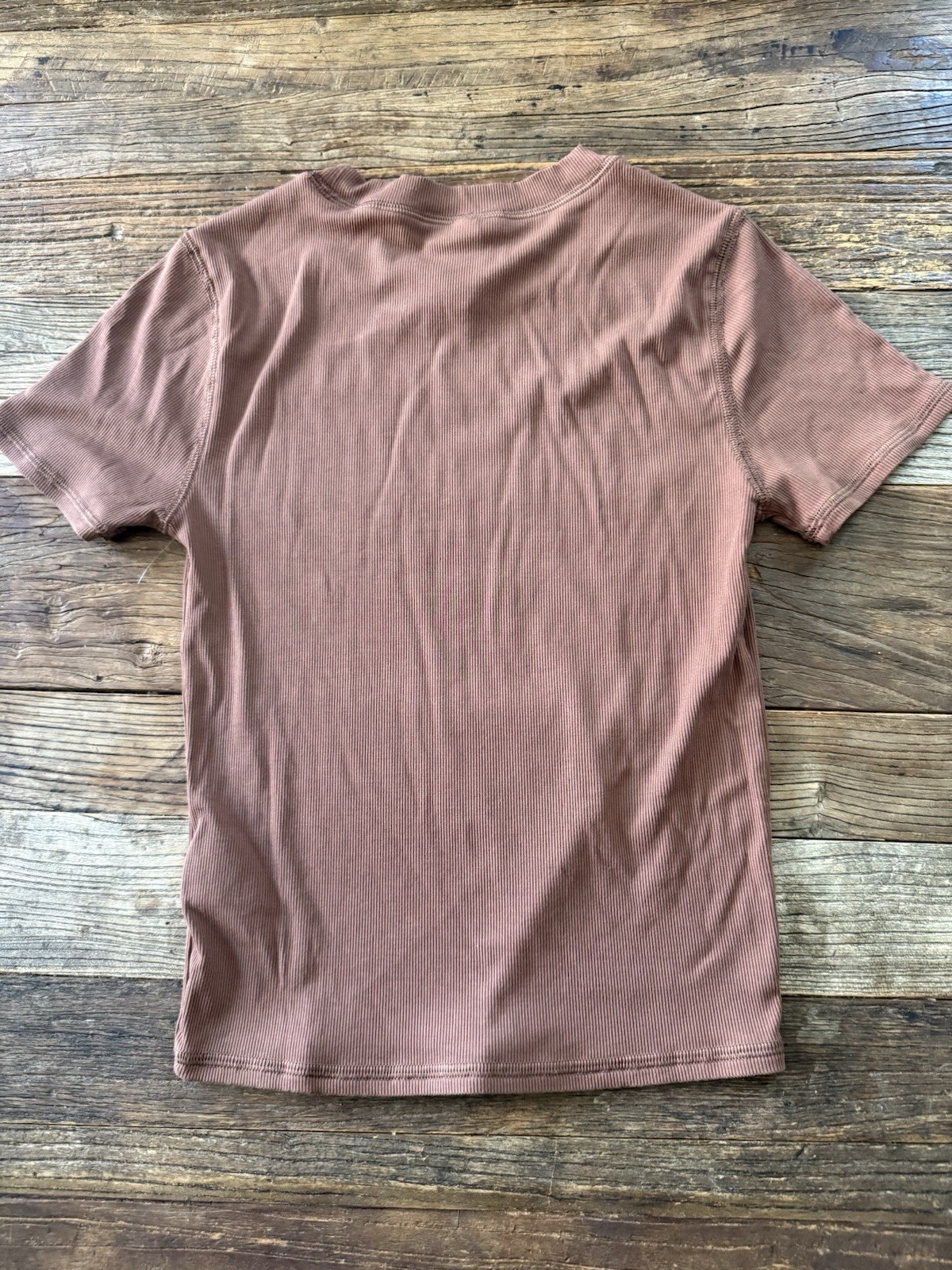 VUORI Pose Fitted Tee Ribbed Waist Length Short Sleeve T Shirt Size XS Brown