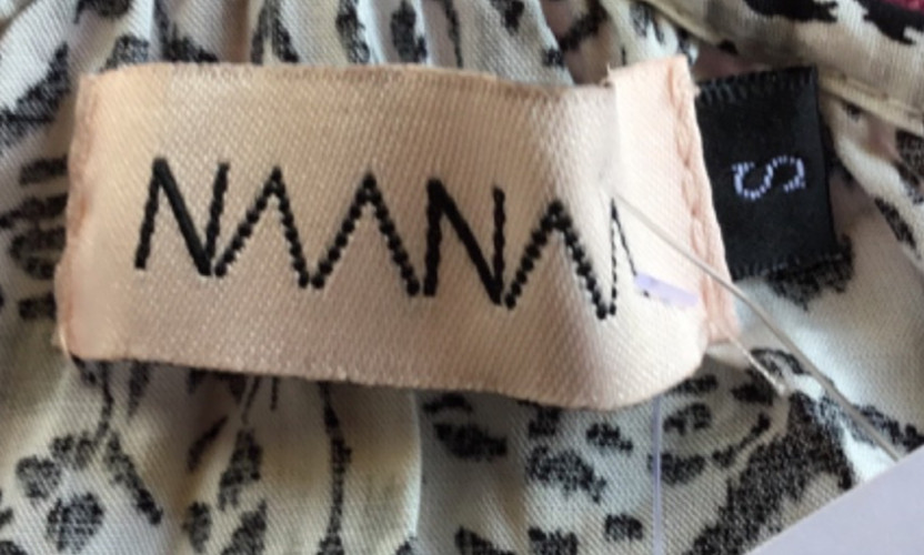 NWT LF NAANAA Black & Creme Abstract Sleeveless Halter Top Size S MSRP $96.00