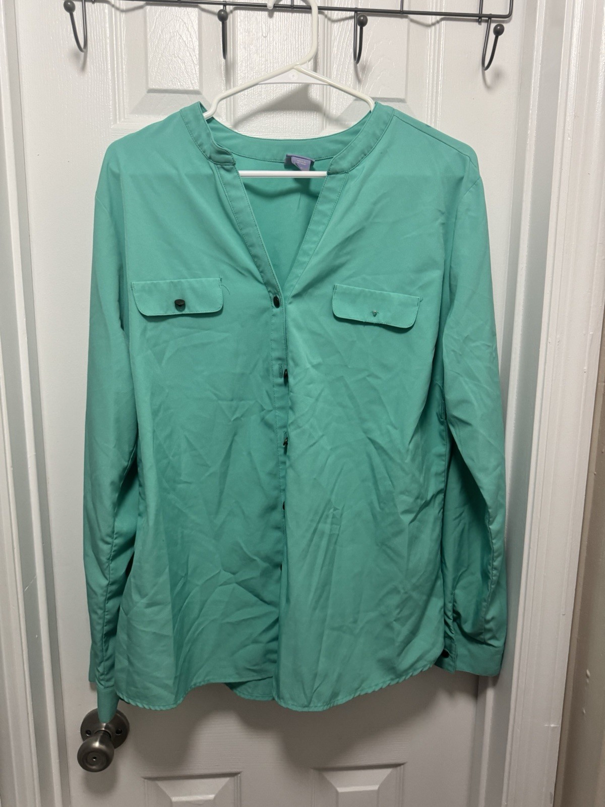 laura scott large button up long sleeve teal 95% polyester 5% spandex No Collar