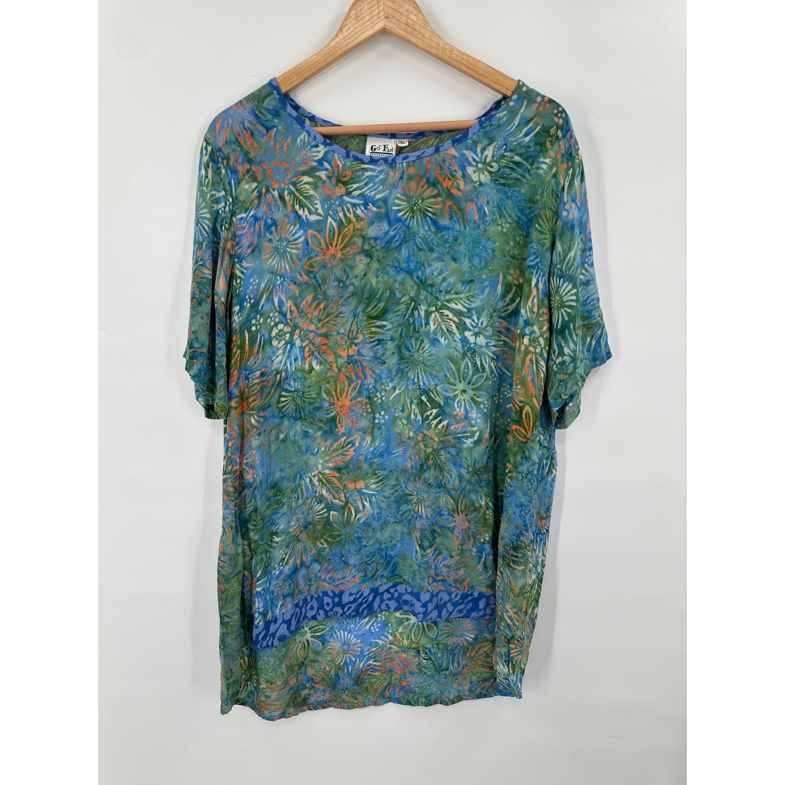 Go Fish Batik Tunic Top Womens XL Boho Tropical Lightweight Flowy Art to Wear