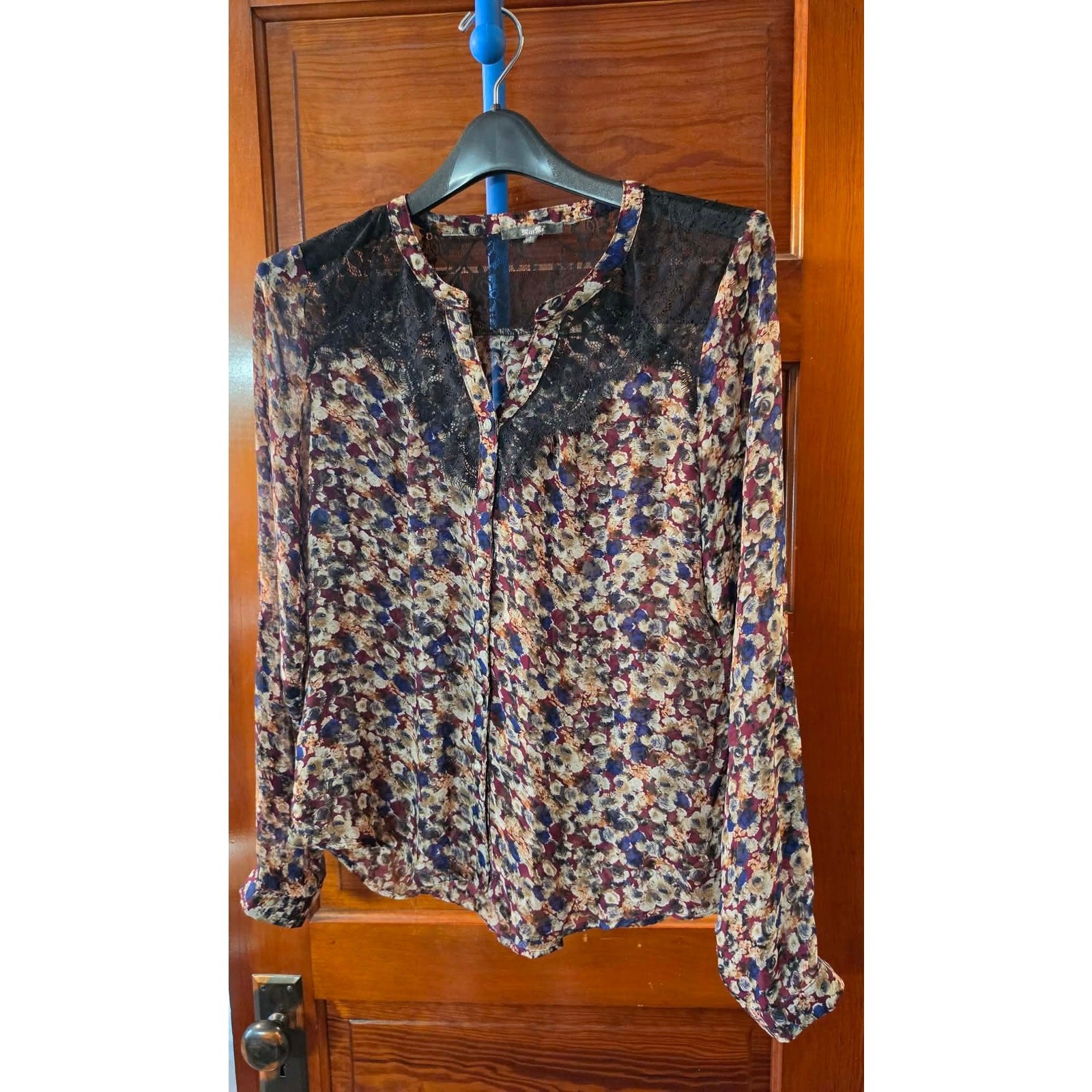 Miss Me Floral Lace Blouse Women’s Large Sheer Long Sleeve Boho Y2K