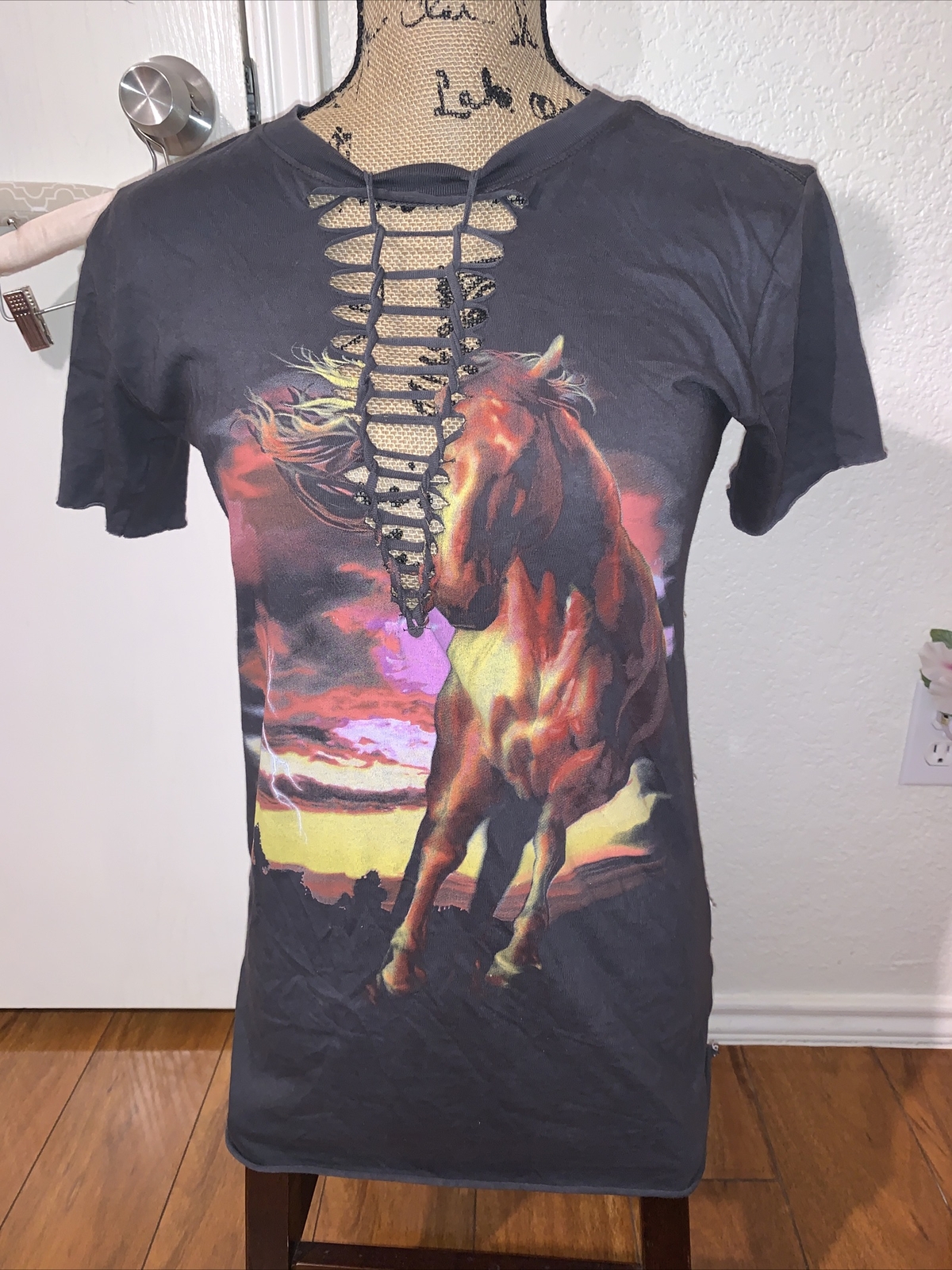 ragged gypsy XS womens cotton t shirt boho style horse nwot us made