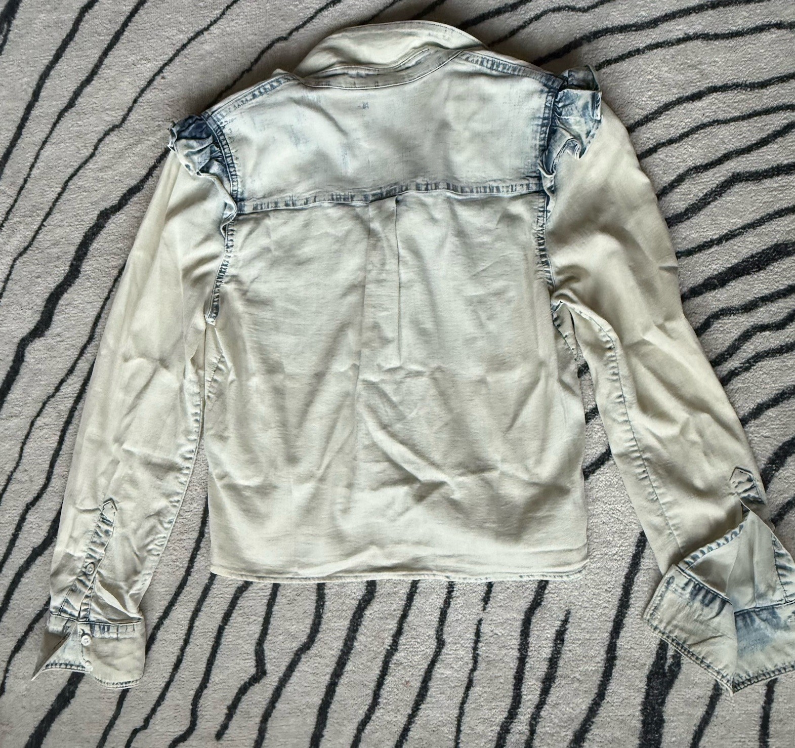 Alice + Olivia Jeans Ruffle Chambray Button Front Blouse Top XS Blue Ocean Blues