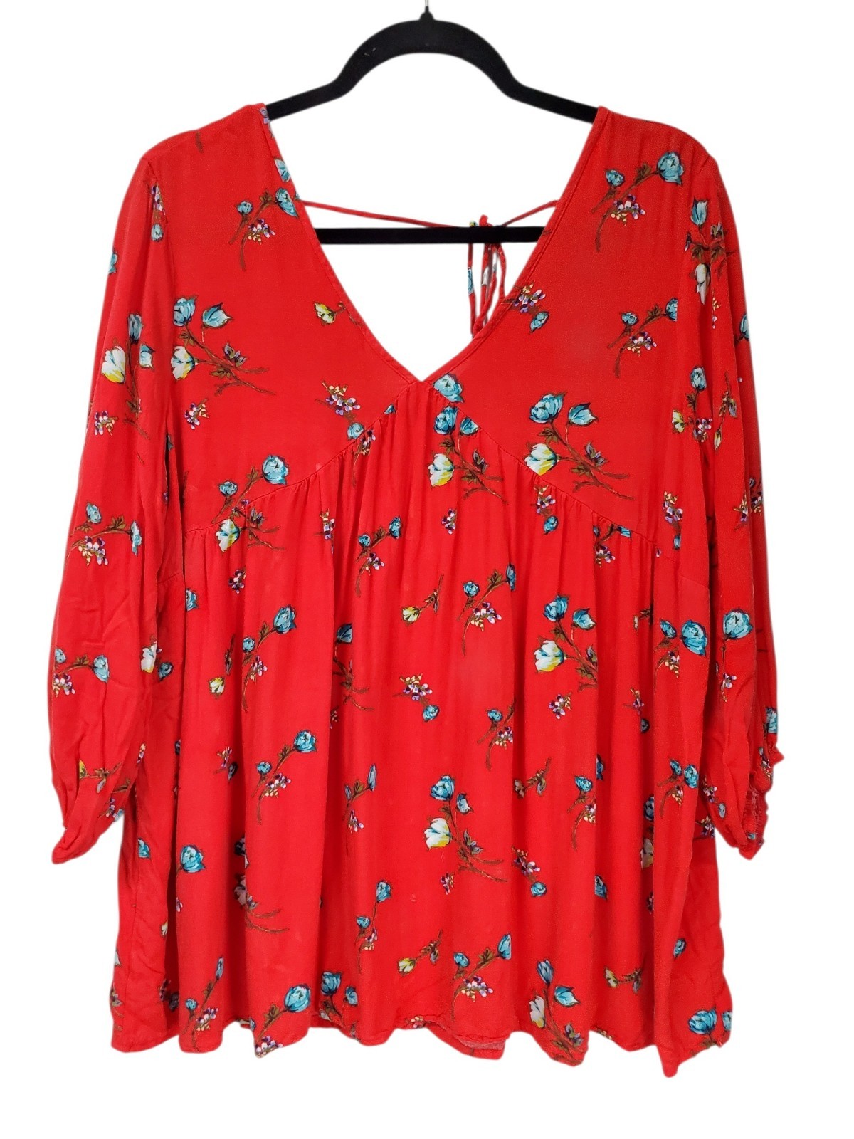 White Birch Boutique Tie Back Red Floral Blouse Size Large Cottagecore
