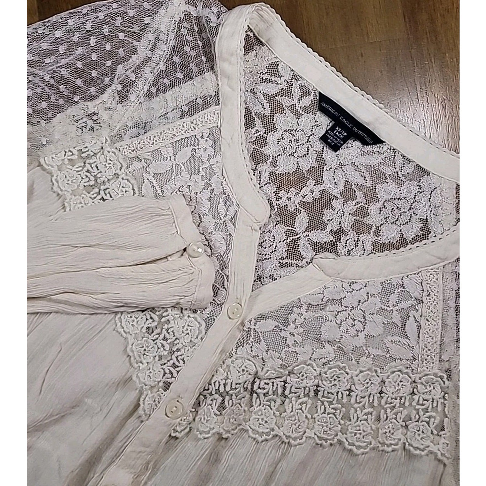 Ivory Crochet Lace Peasant Top XS Fairycore Romantic Cottagecore