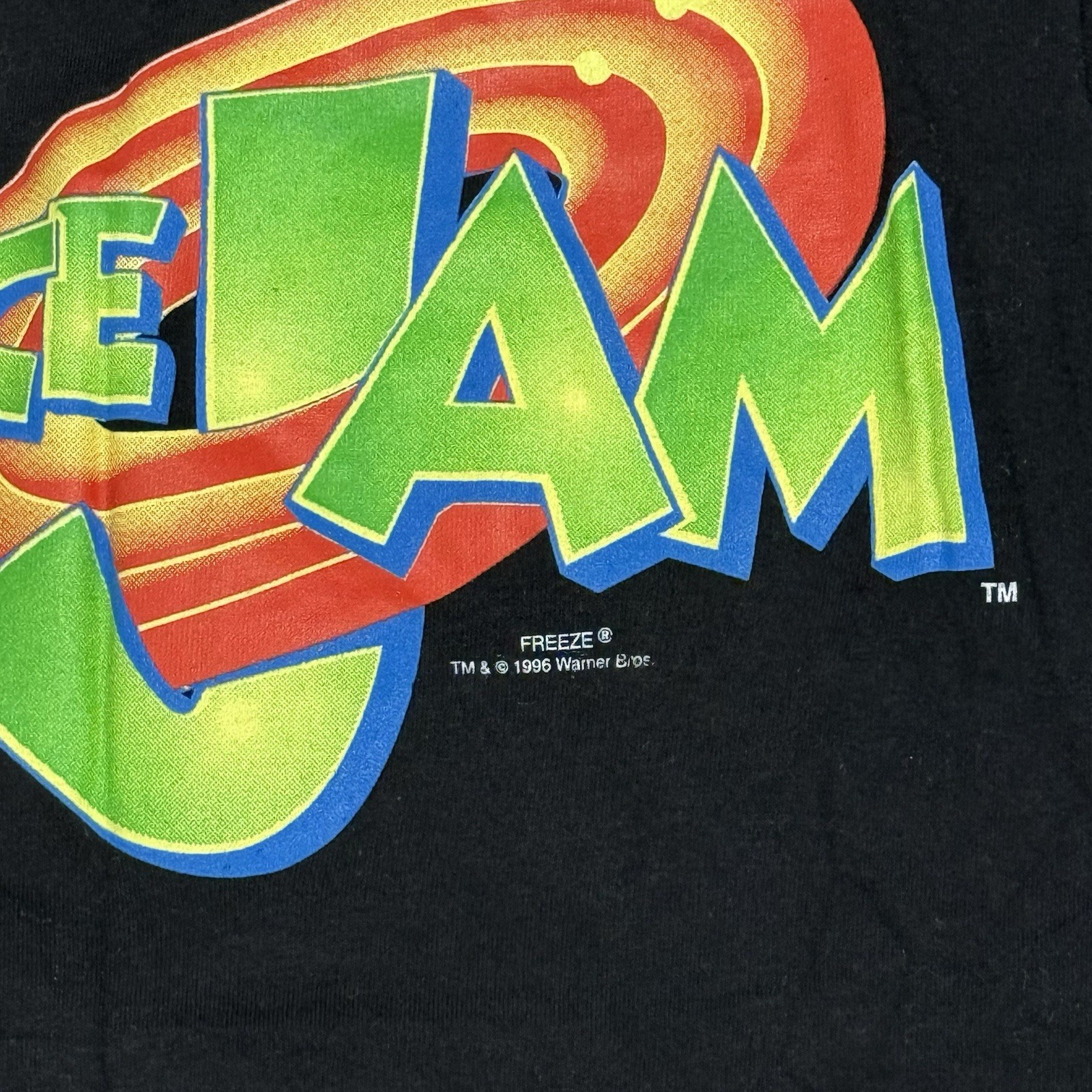 Space Jam 1996 Warner Bros. FREEZE Looney Tunes AOP Tee Size L Women