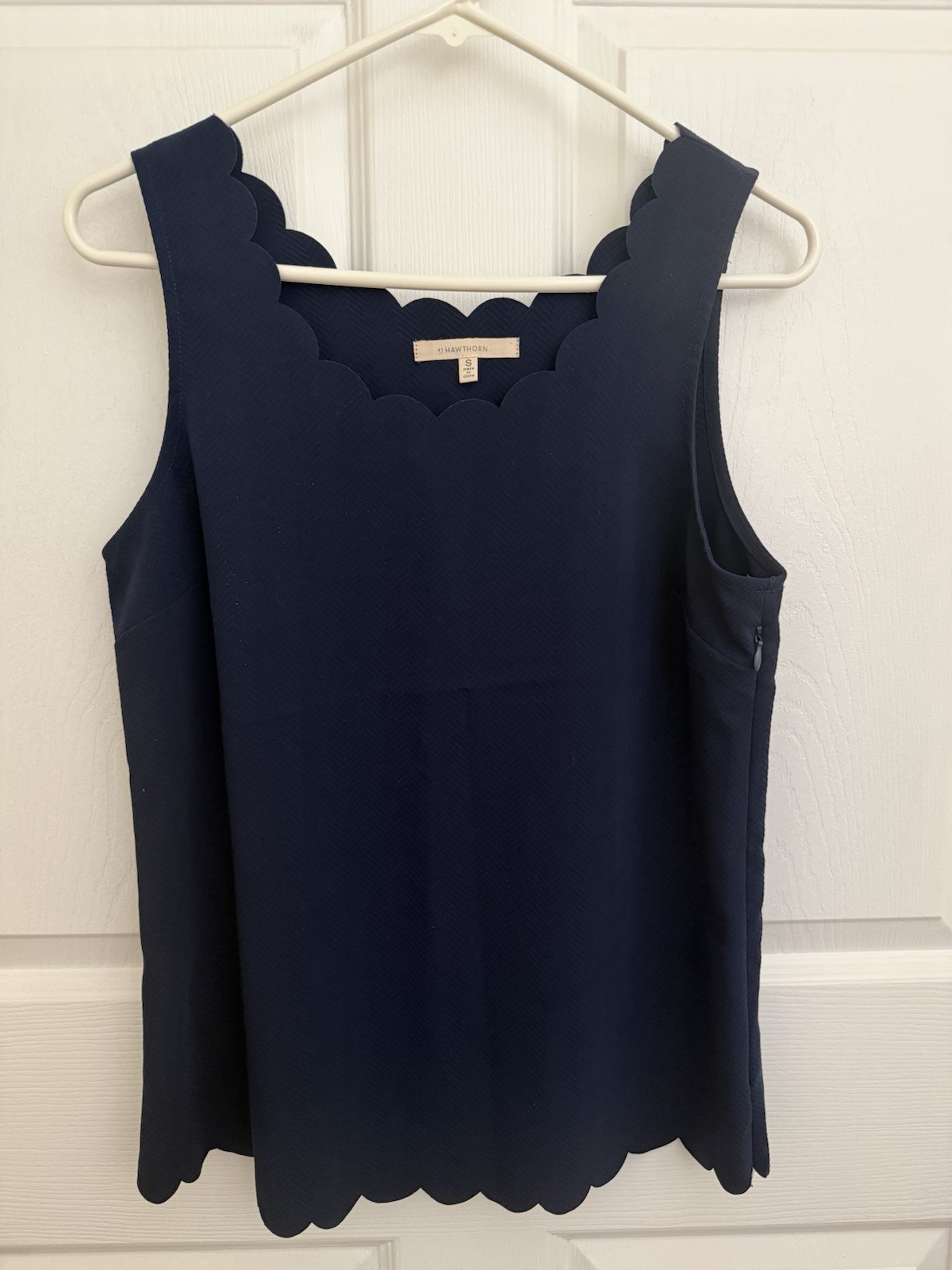 41 Hawthorn Women’s Navy Blue Shirt Scalloped Collar Hems Old Money Basics Small