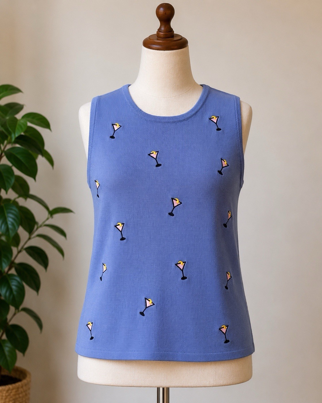 Alexandra Bartlett Martini Glass Embroidered Sleeveless Knit Sweater Tank Top L