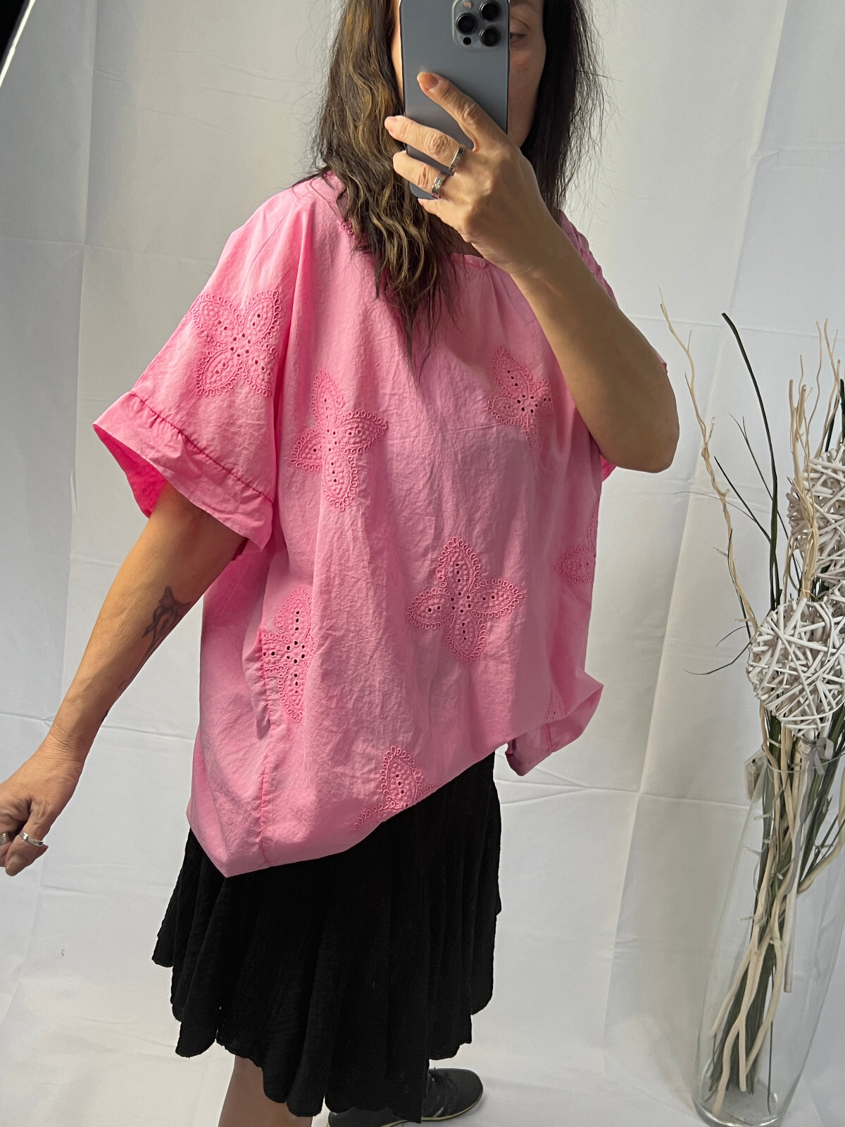 Italy new collection shirt blouse pink wash blogger size 38 40 42 44 eyelet embroidery