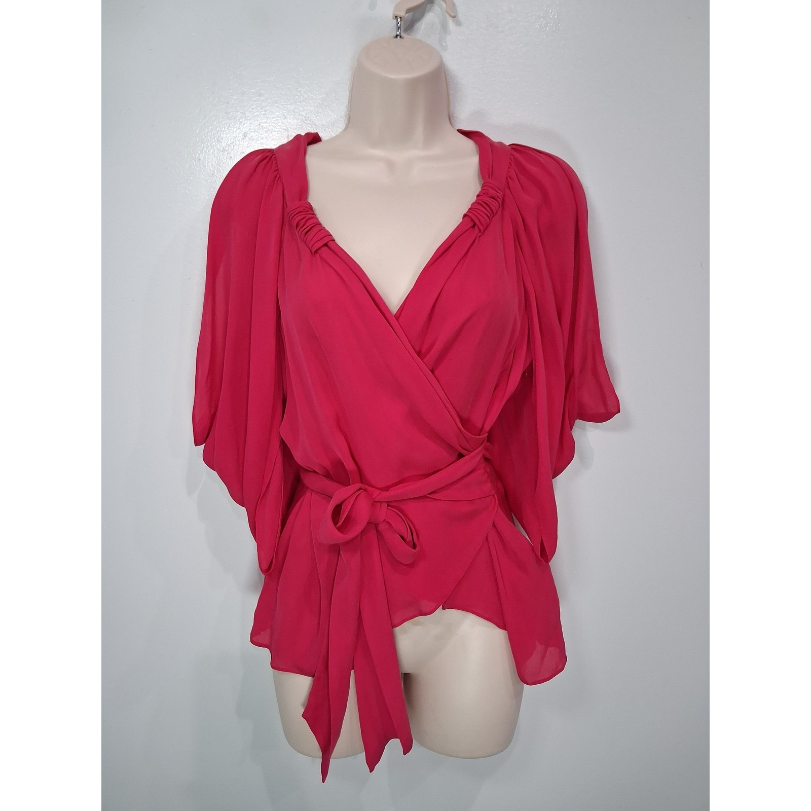 BCBGMAXAZRIA Womens XS Pink 100% Silk Wrap Blouse Kimono Flutter Sleeve V-Neck