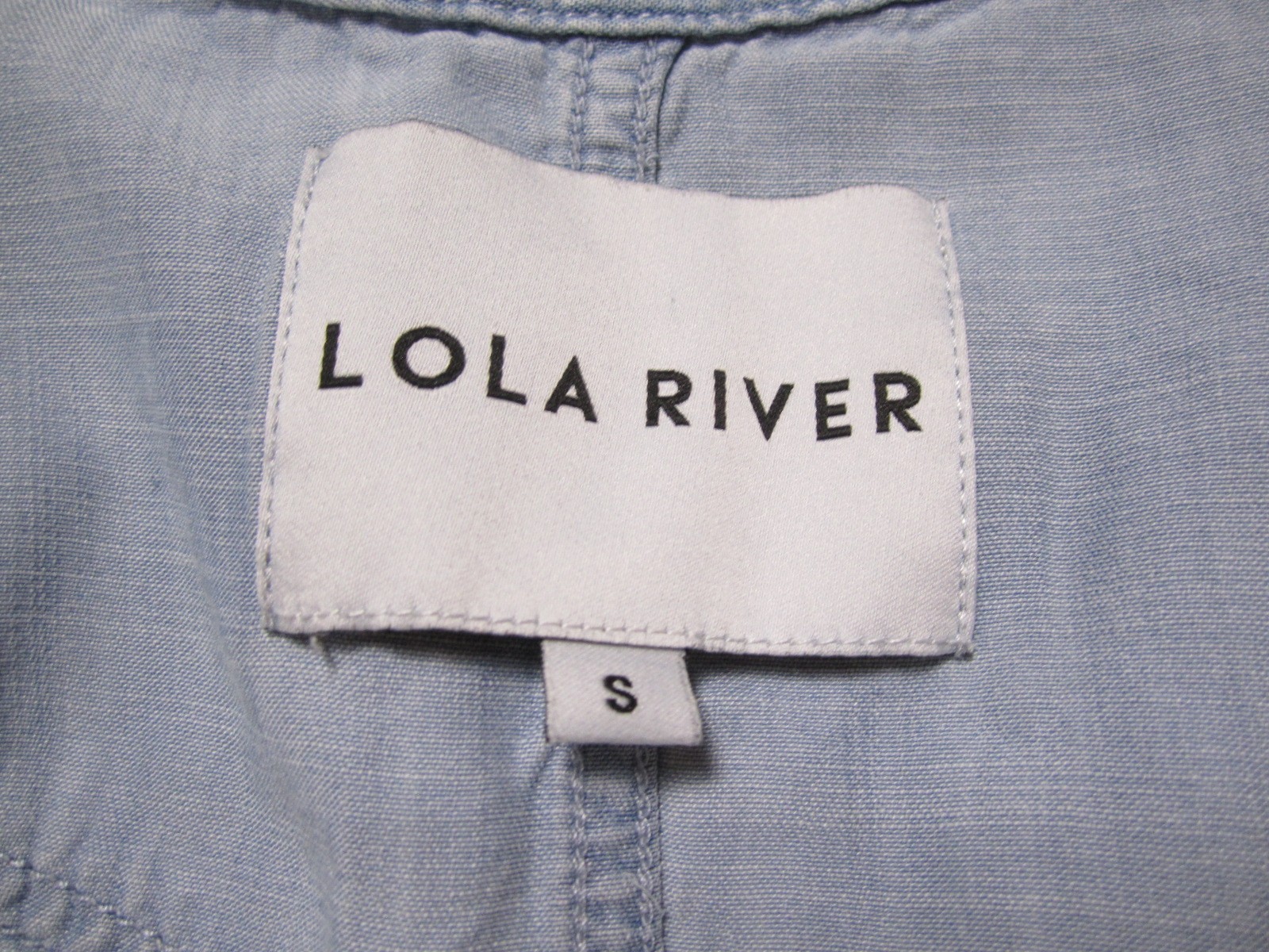 Lola River Women Sz S Chambray Pearl Snap Shirt Tencel Preppy Western (WB594)