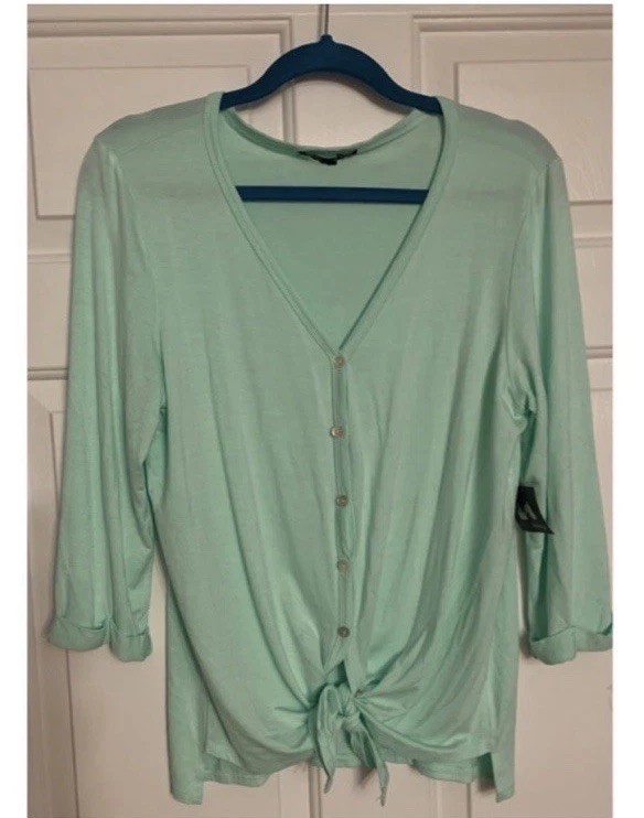 TRESICS Sea Green Button Down Top Knot Lightweight NWT M
