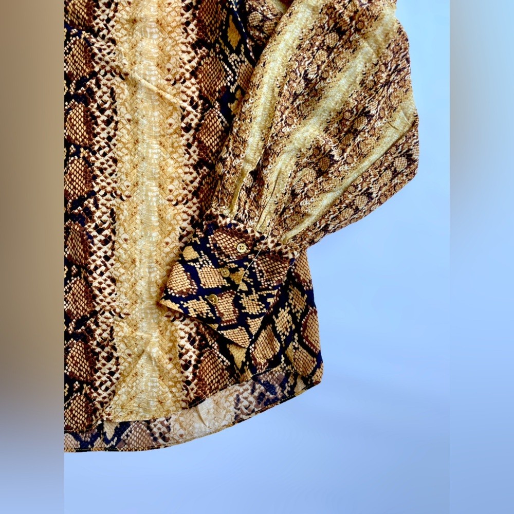 Joie‎ Snake Animal Print Button Down Long Sleeves 100% Viscose Blouse Top Size M