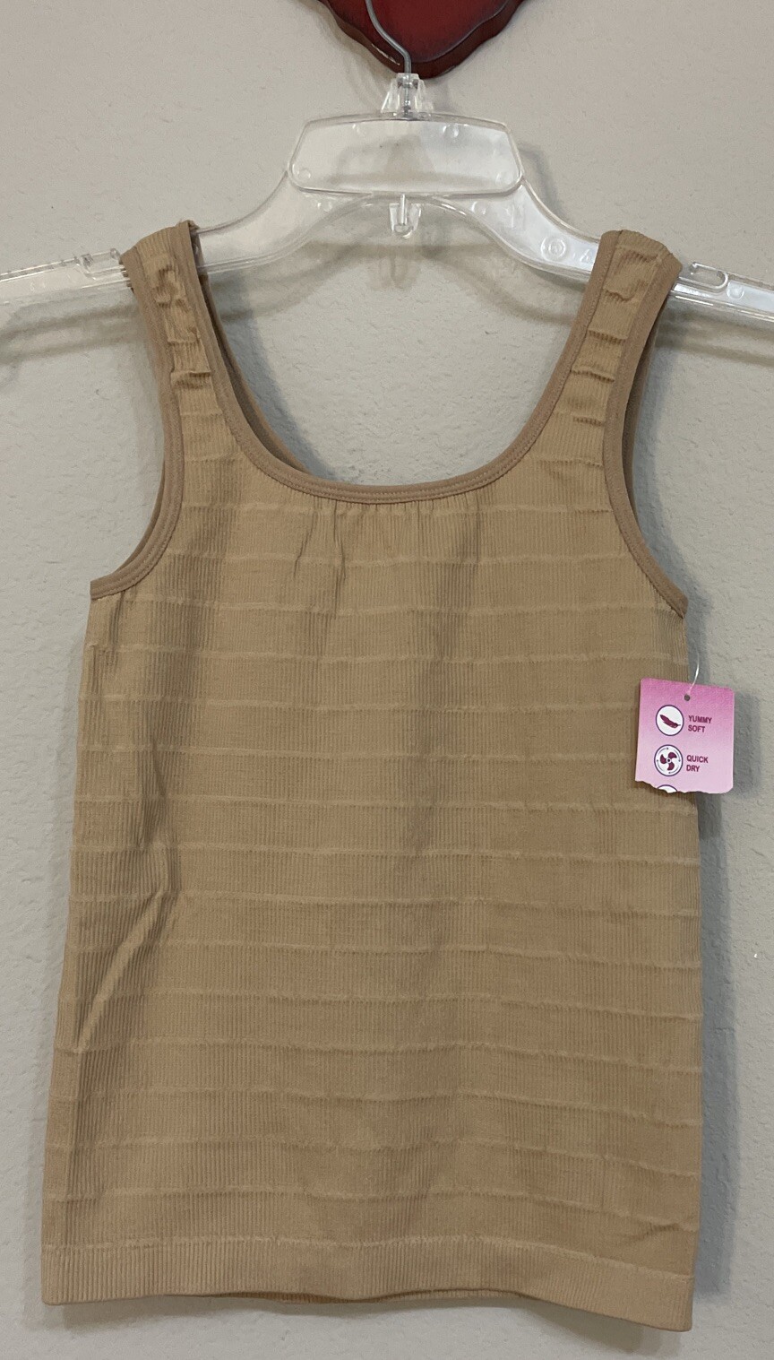 Llollo Womens M/L Beige Ribbed Sleeveless Body Shaping Fitted Tank Top NWT! A500