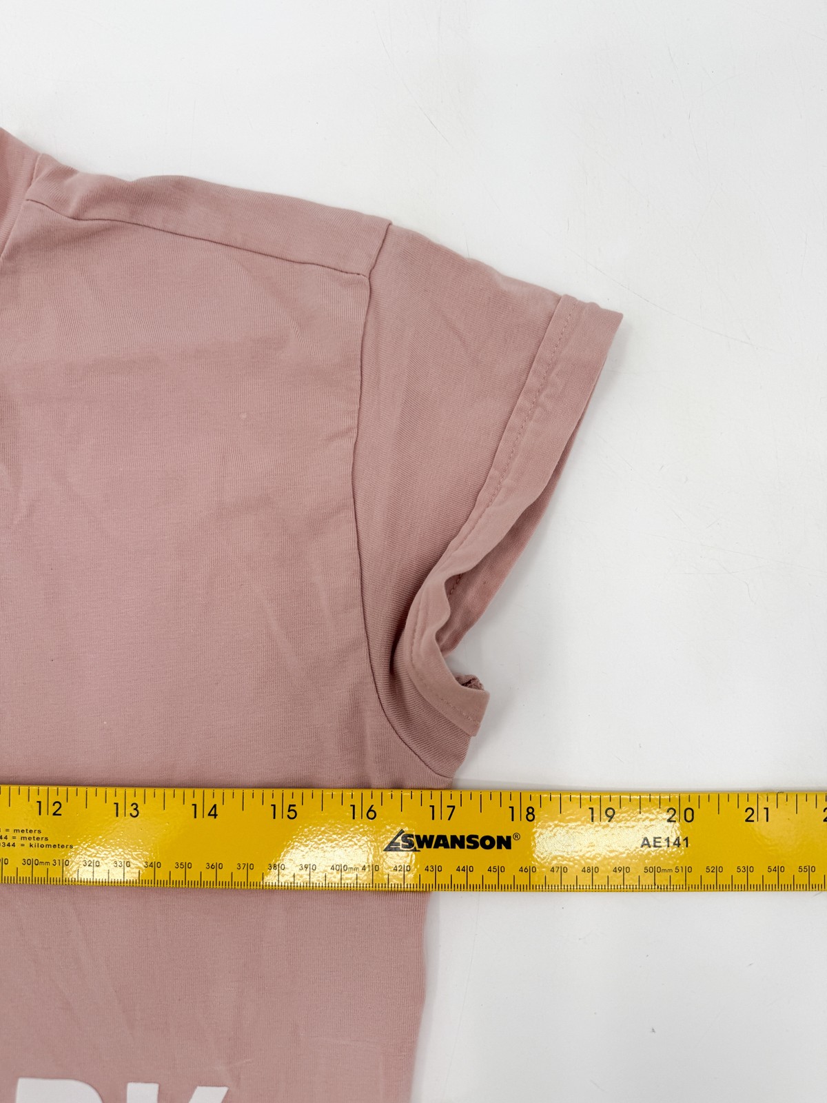 Gymshark Shirt Womens XS Pink Cropped Crewneck Logo Active Athletic Tee Top