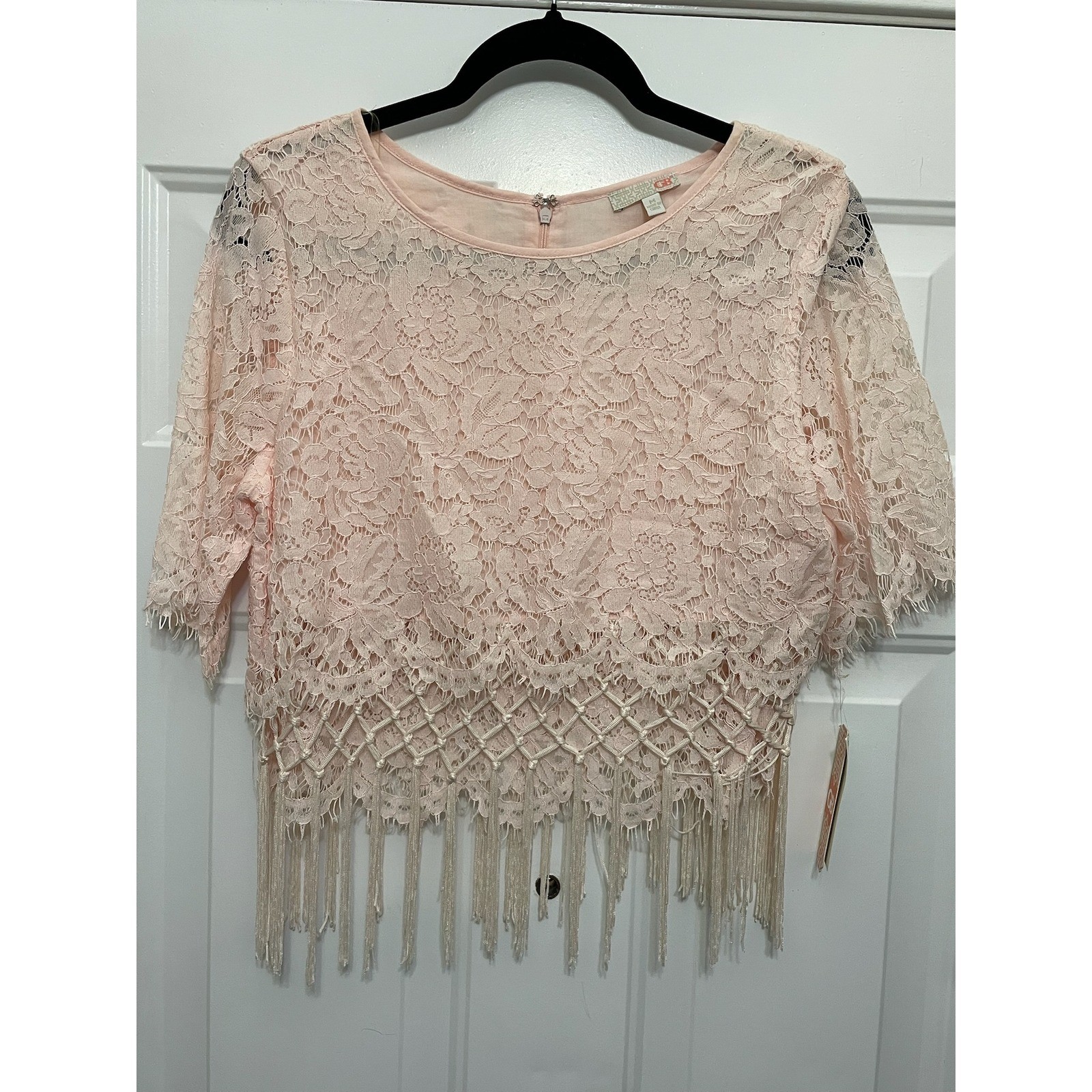 GB Gianni Bini Pink Lace Fringe Crop Top Pearl Detail Boho Festival NWT Medium