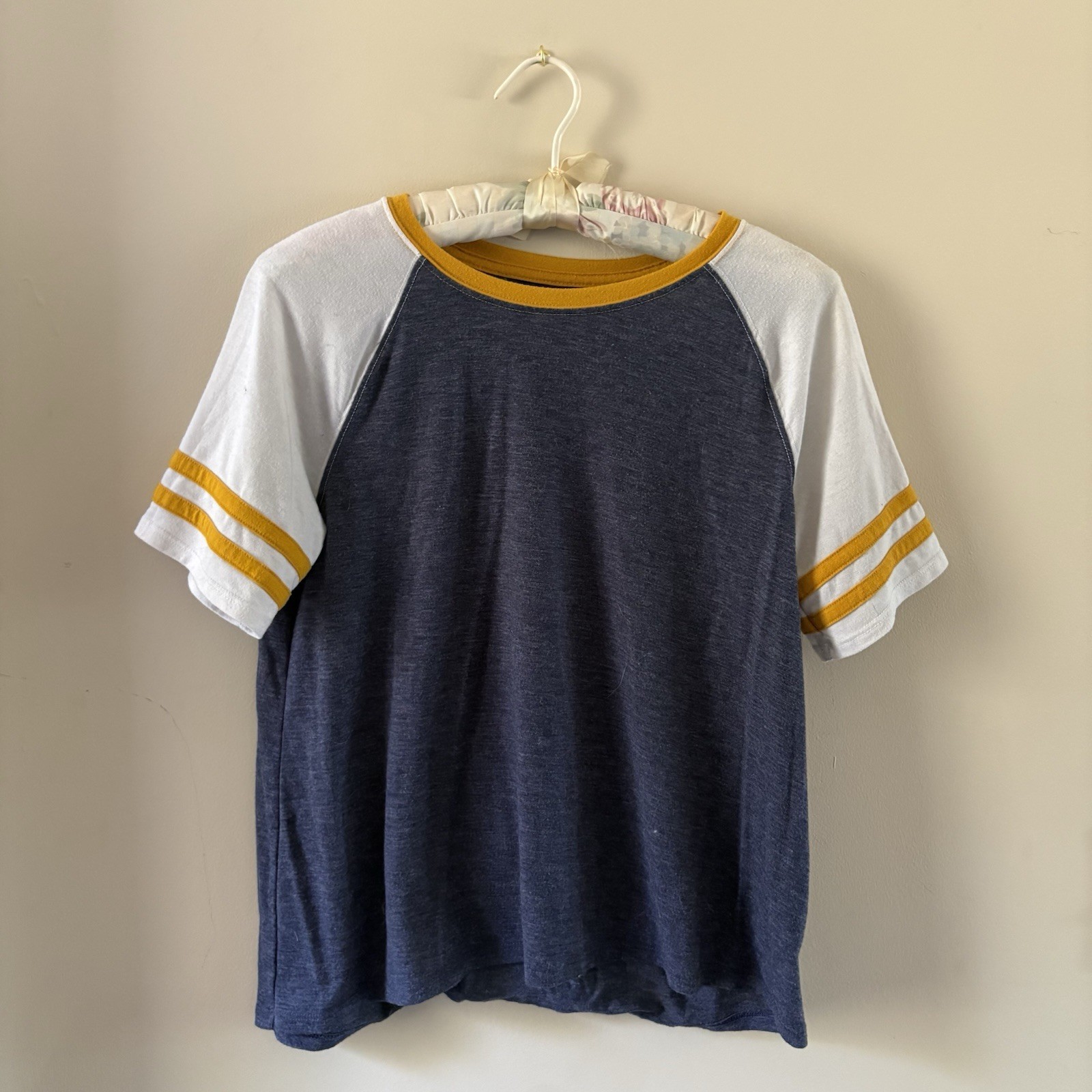 So Sporty Tee Top Women’s Small Multicolor Short Sleeve Polyester Blend Casual